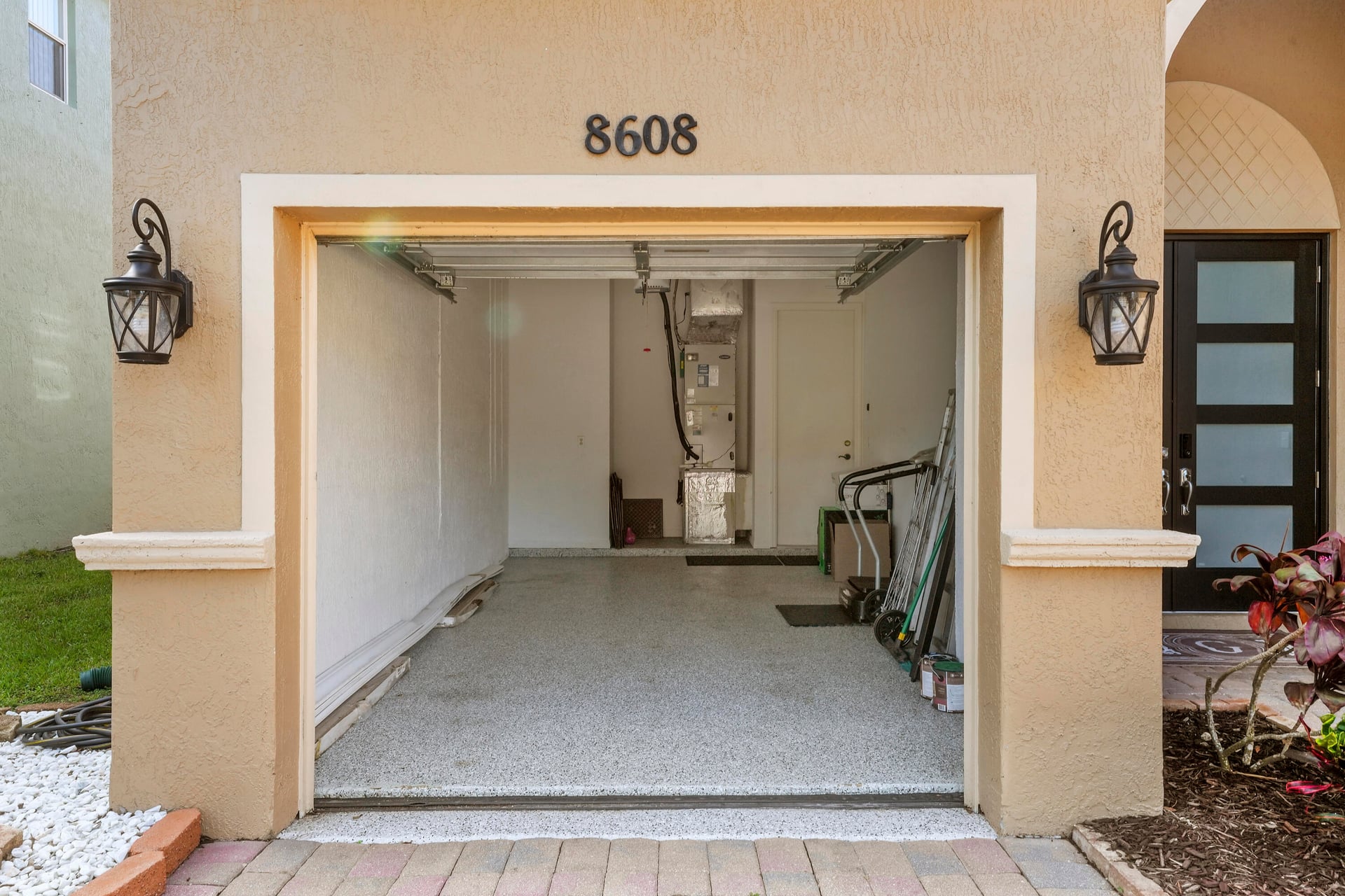 Residence photo 33