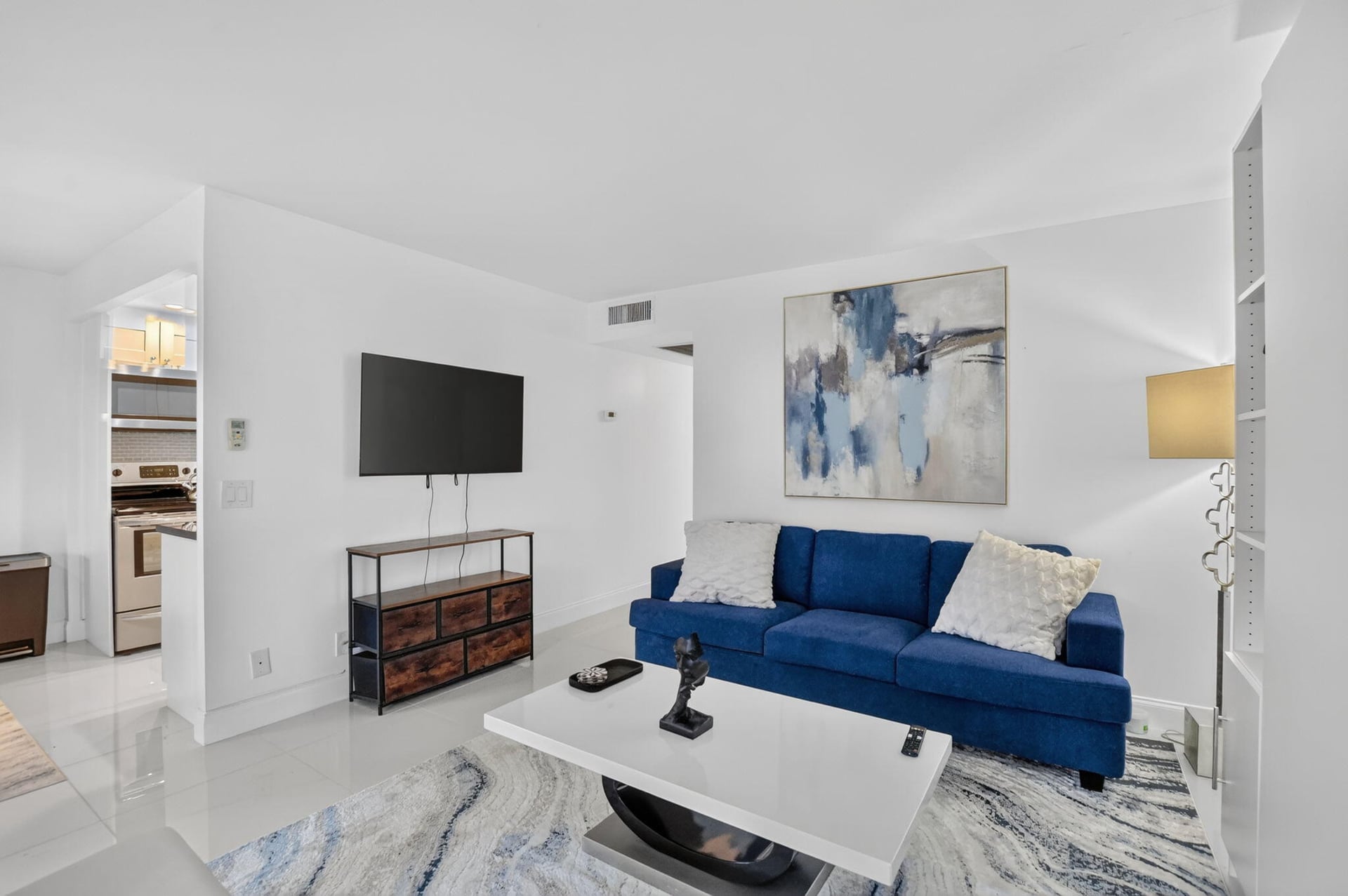 Residence photo 2