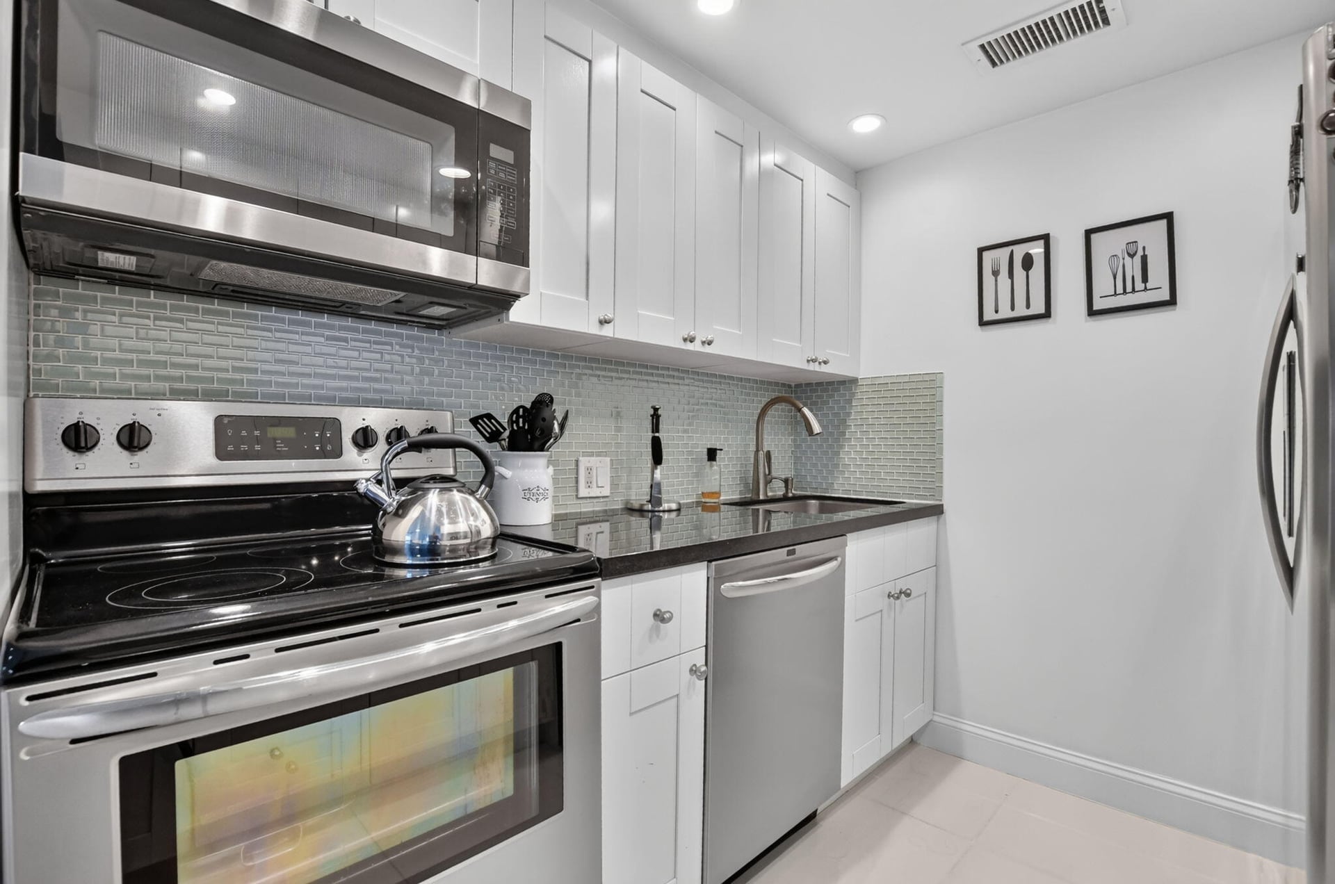 Residence photo 10