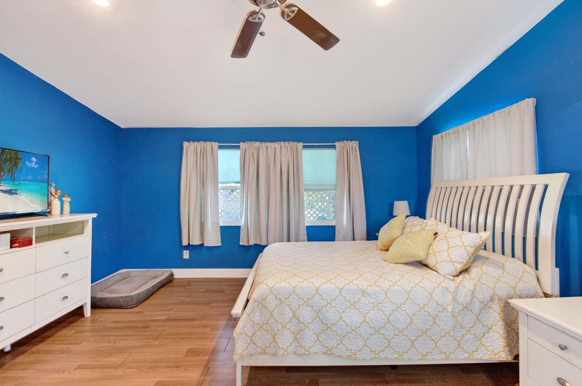  Residence photo 32