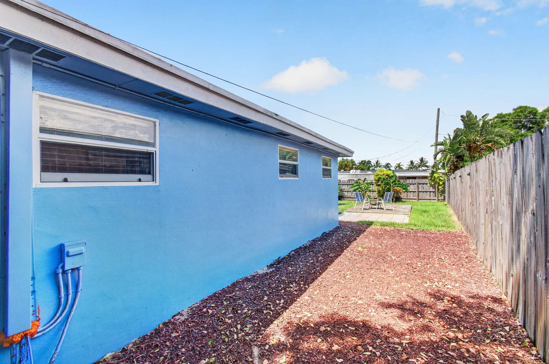  Residence photo 51