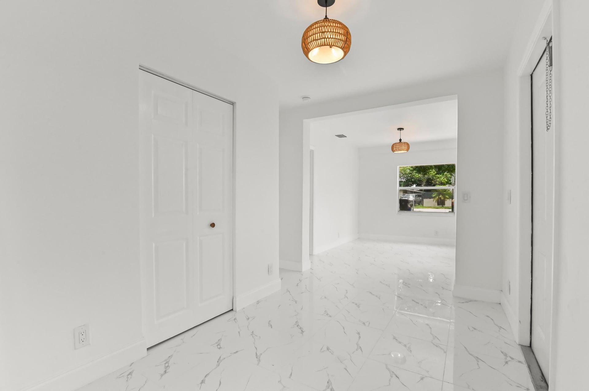  Residence photo 5