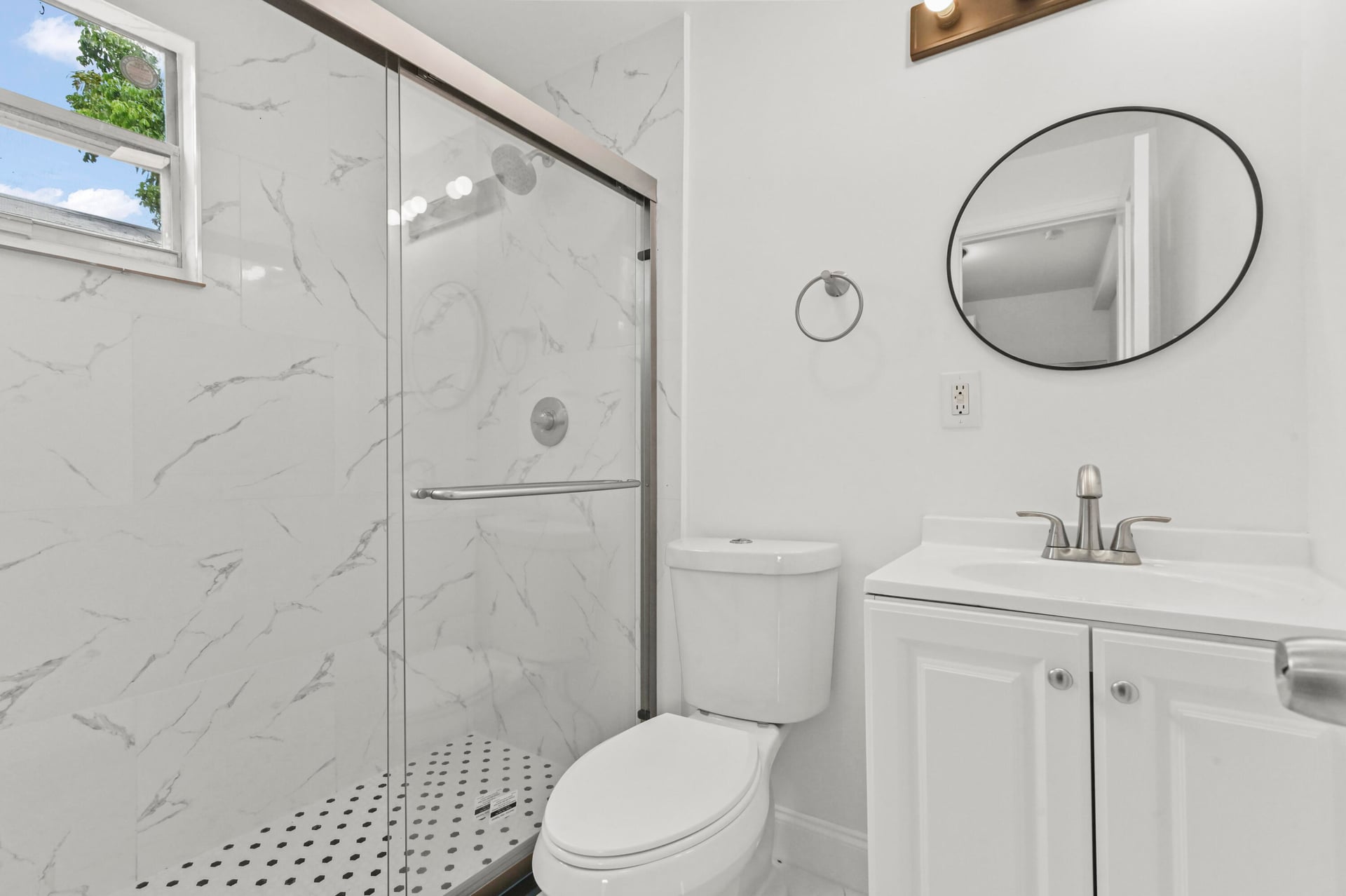  Residence photo 9