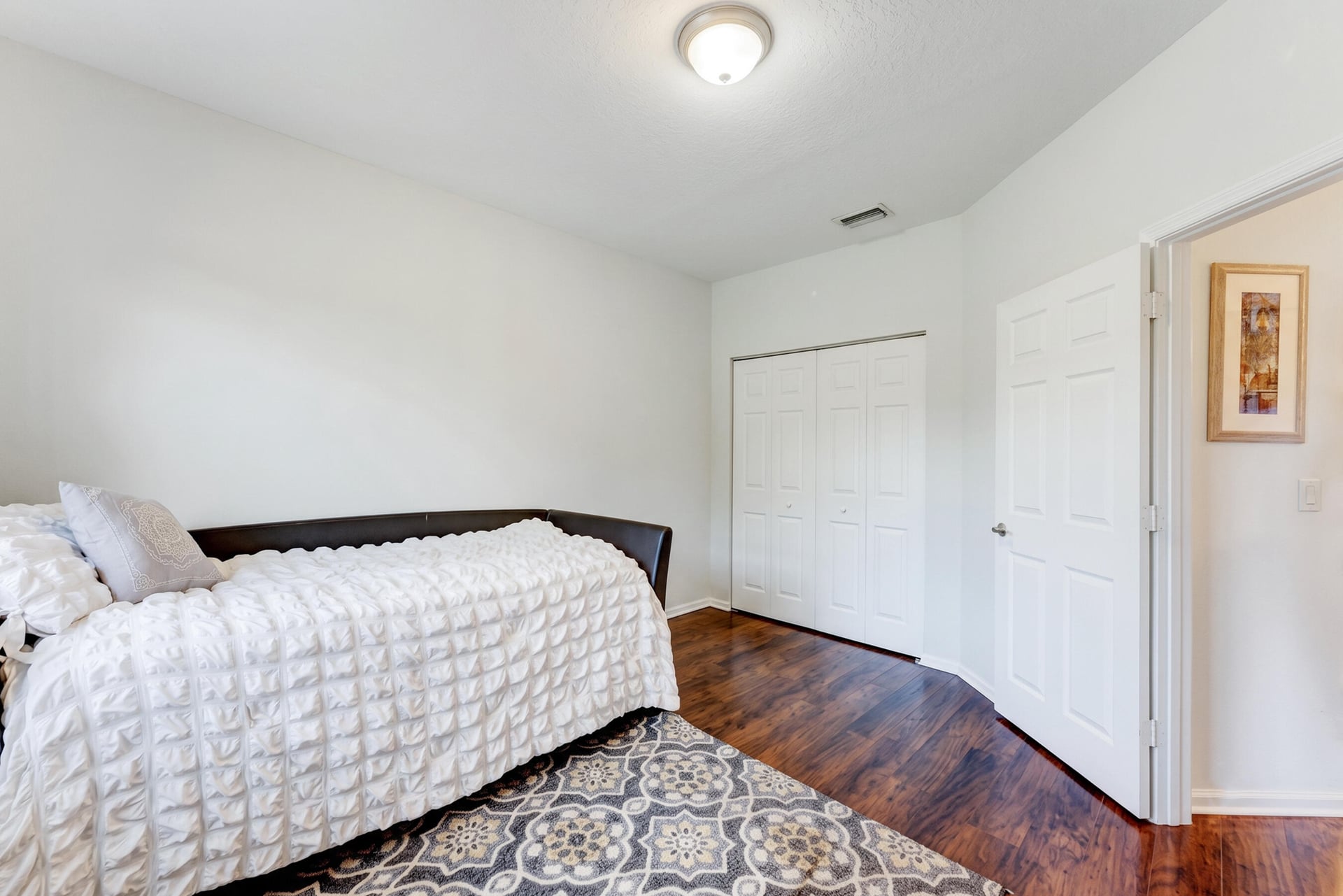 Residence photo 25