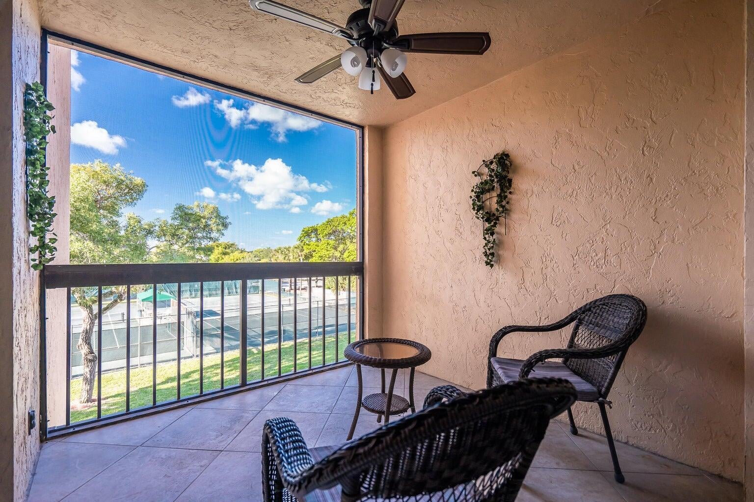  Unit 8308 photo 9