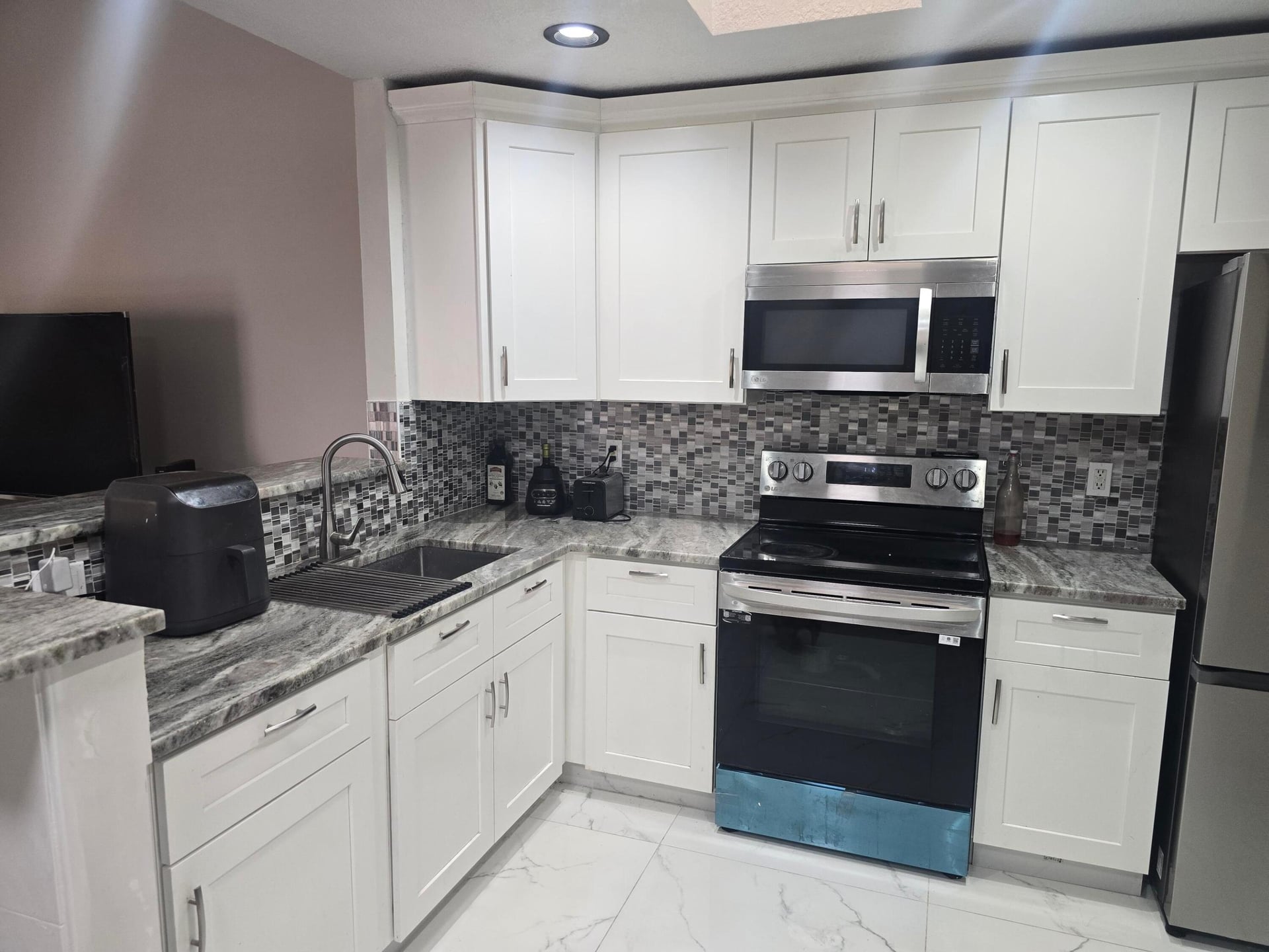 Residence photo 12