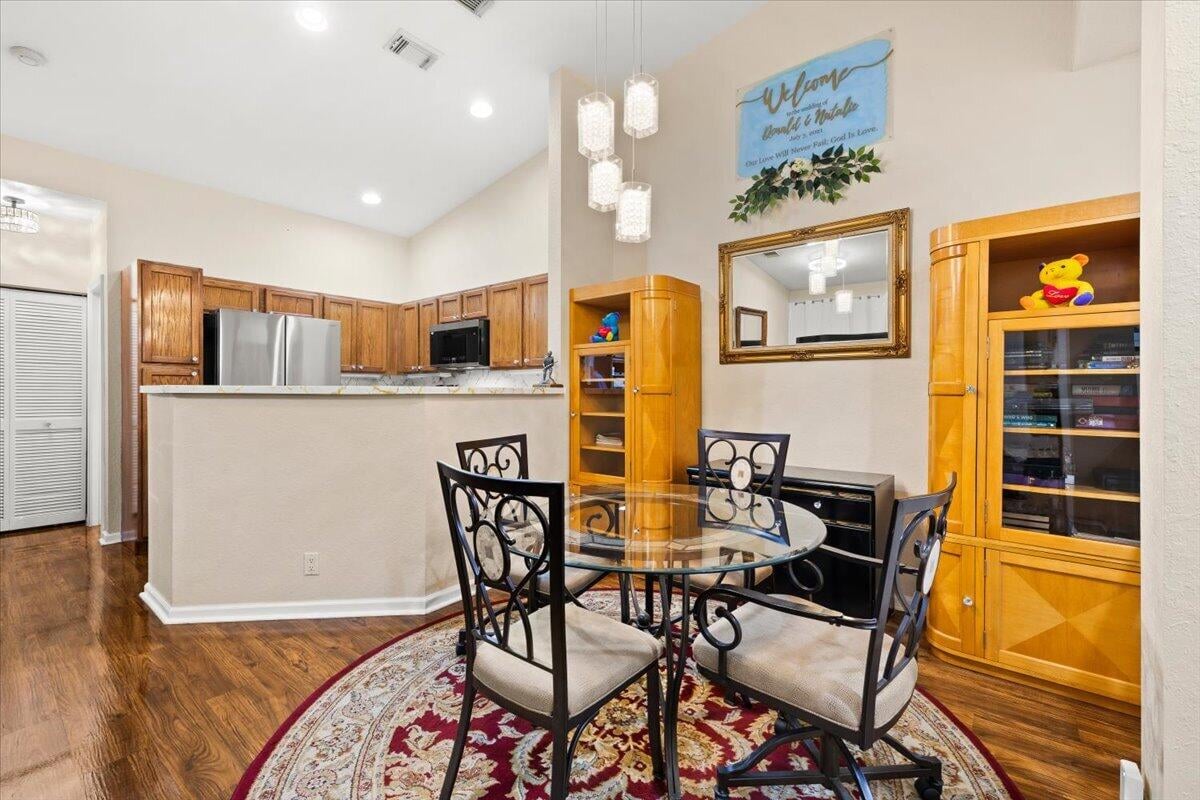  Residence photo 12