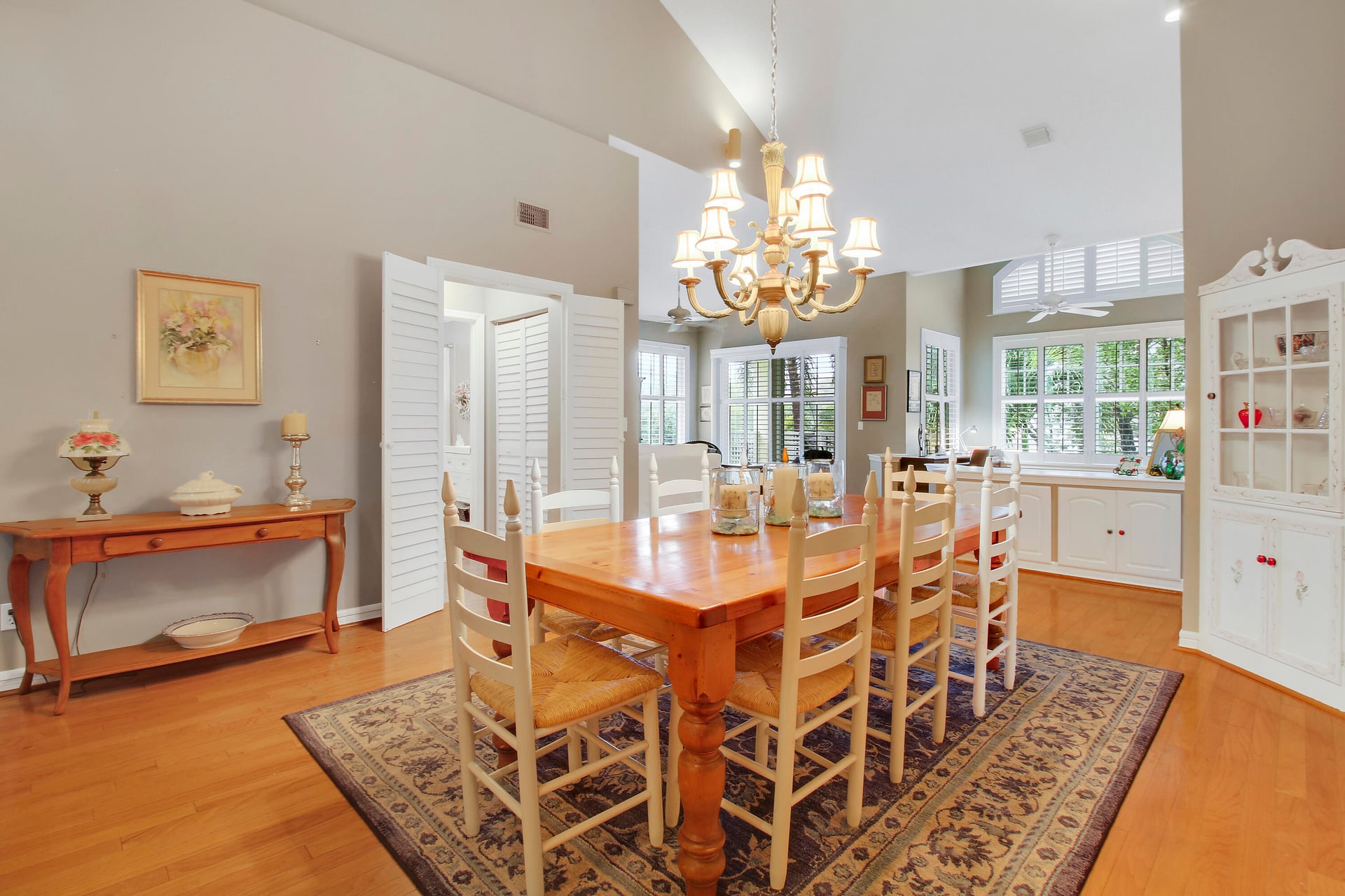 Unit 1103 photo 6