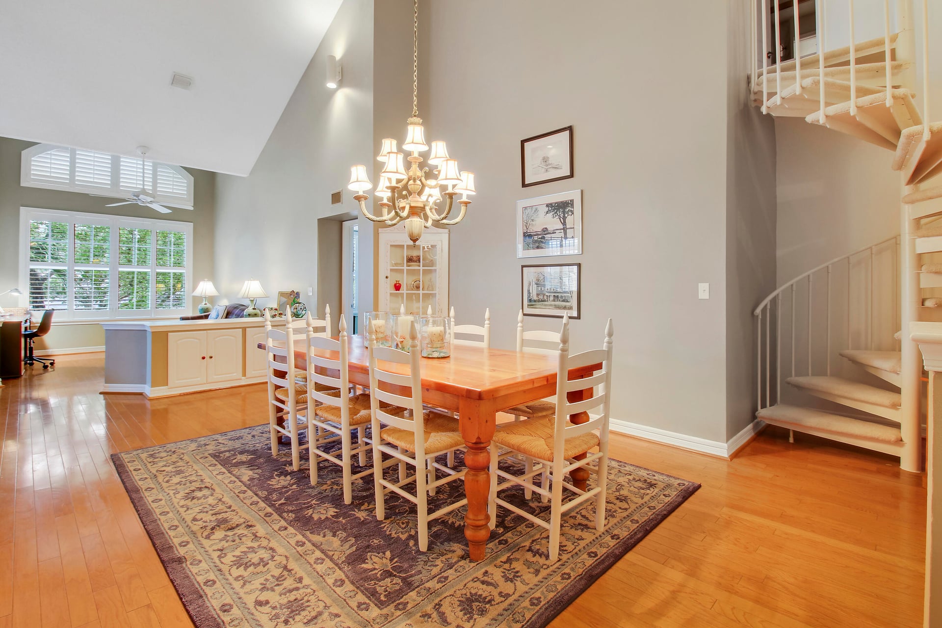 Unit 1103 photo 8