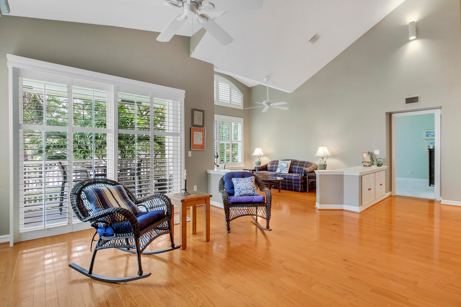 Unit 1103 photo 11
