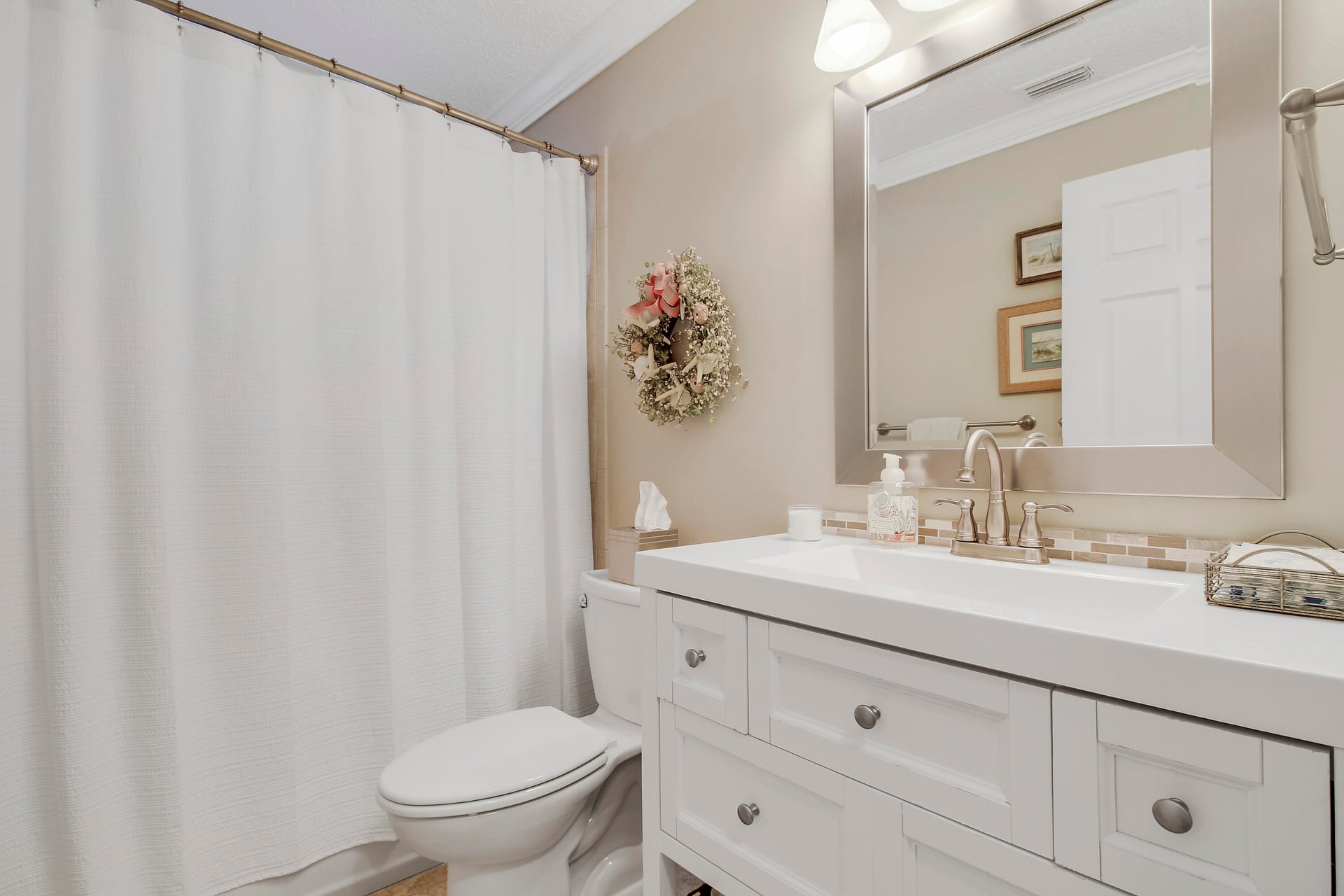 Unit 1103 photo 26