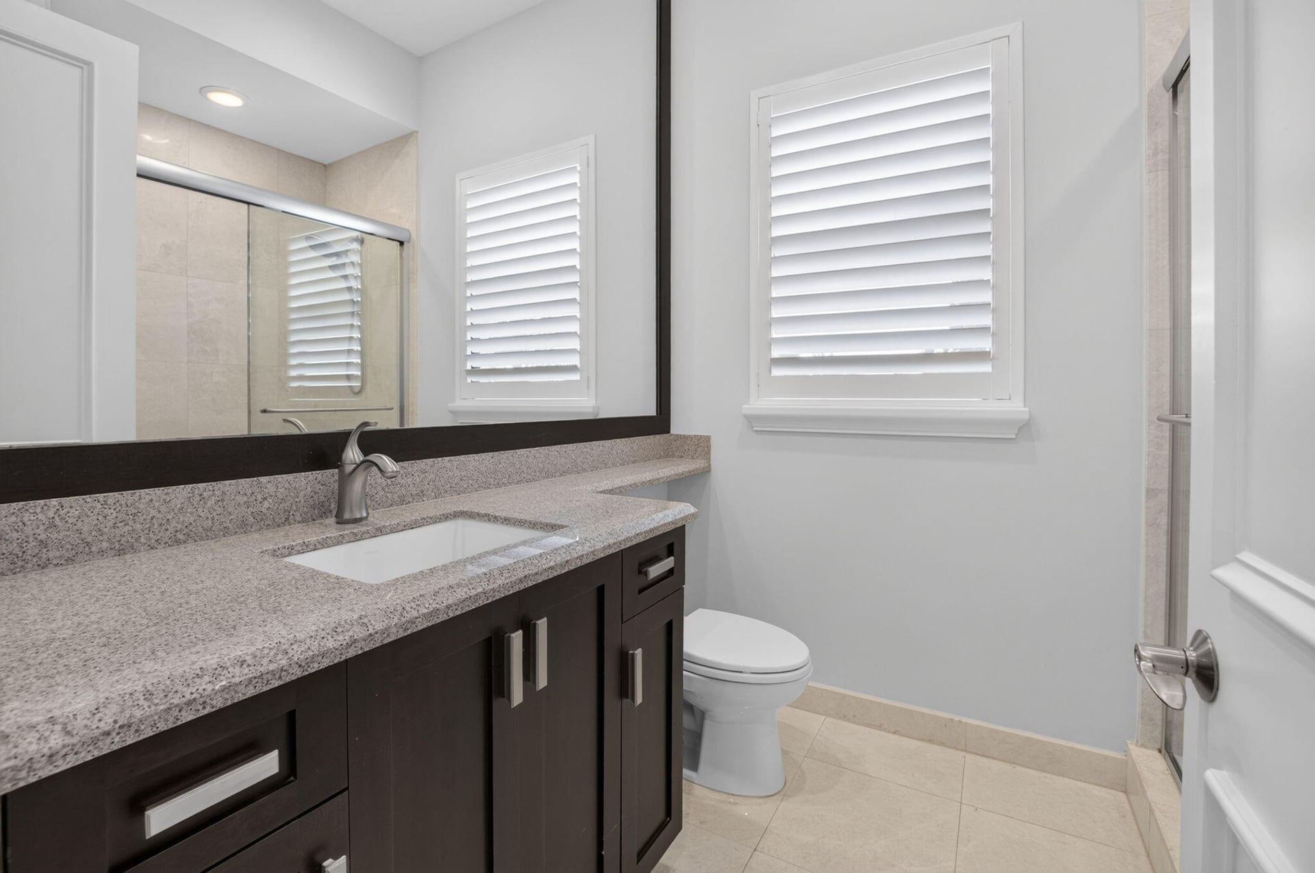 Residence photo 76
