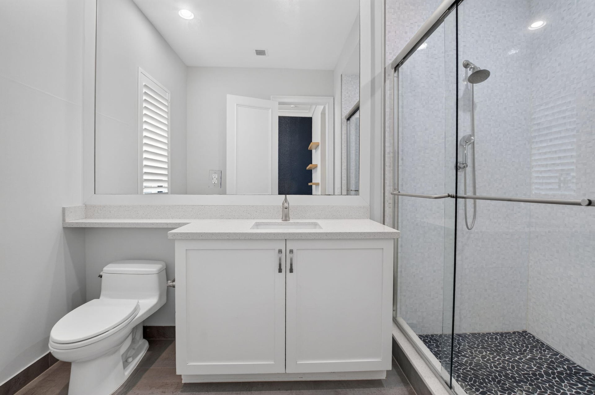 Residence photo 89