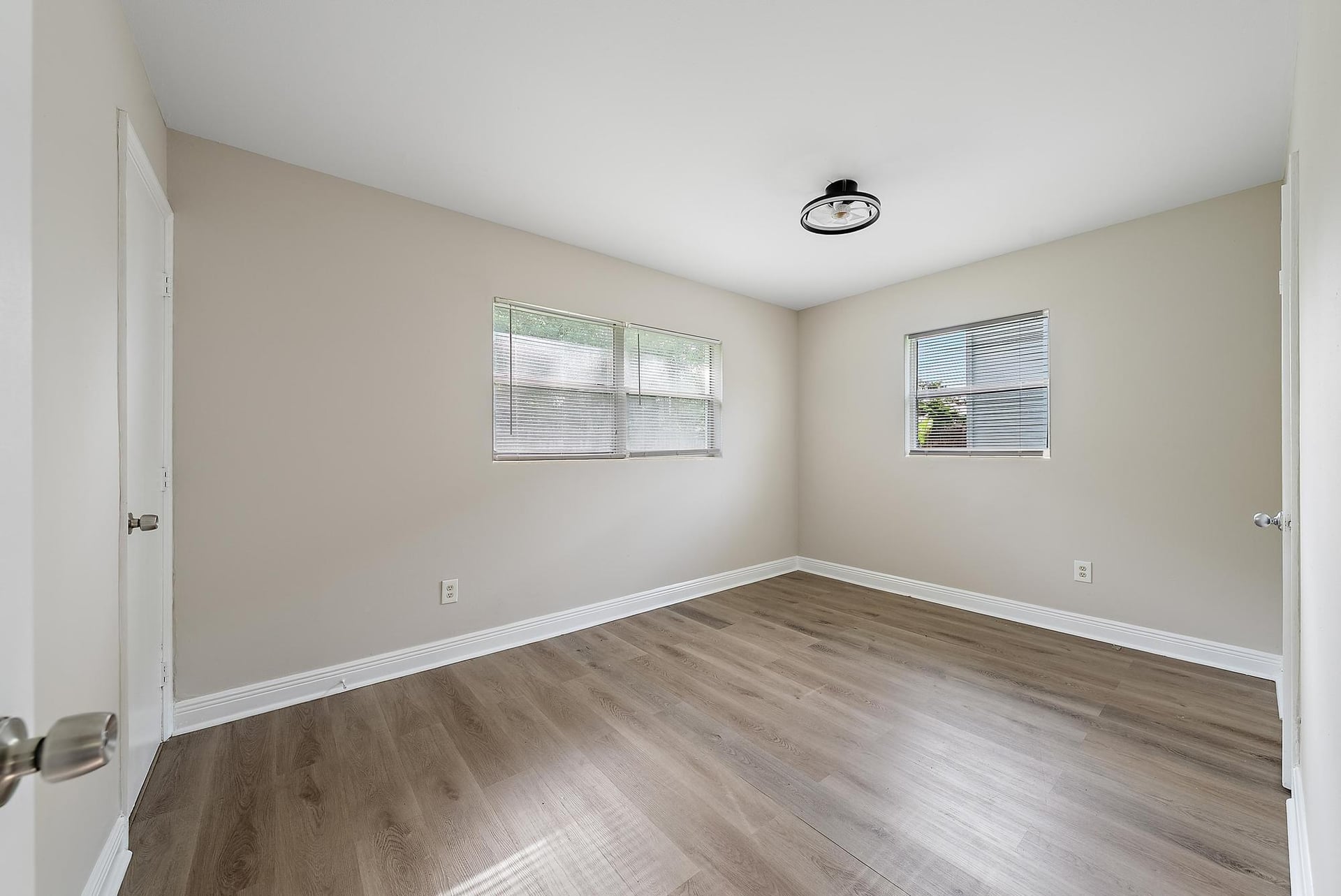 Residence photo 9