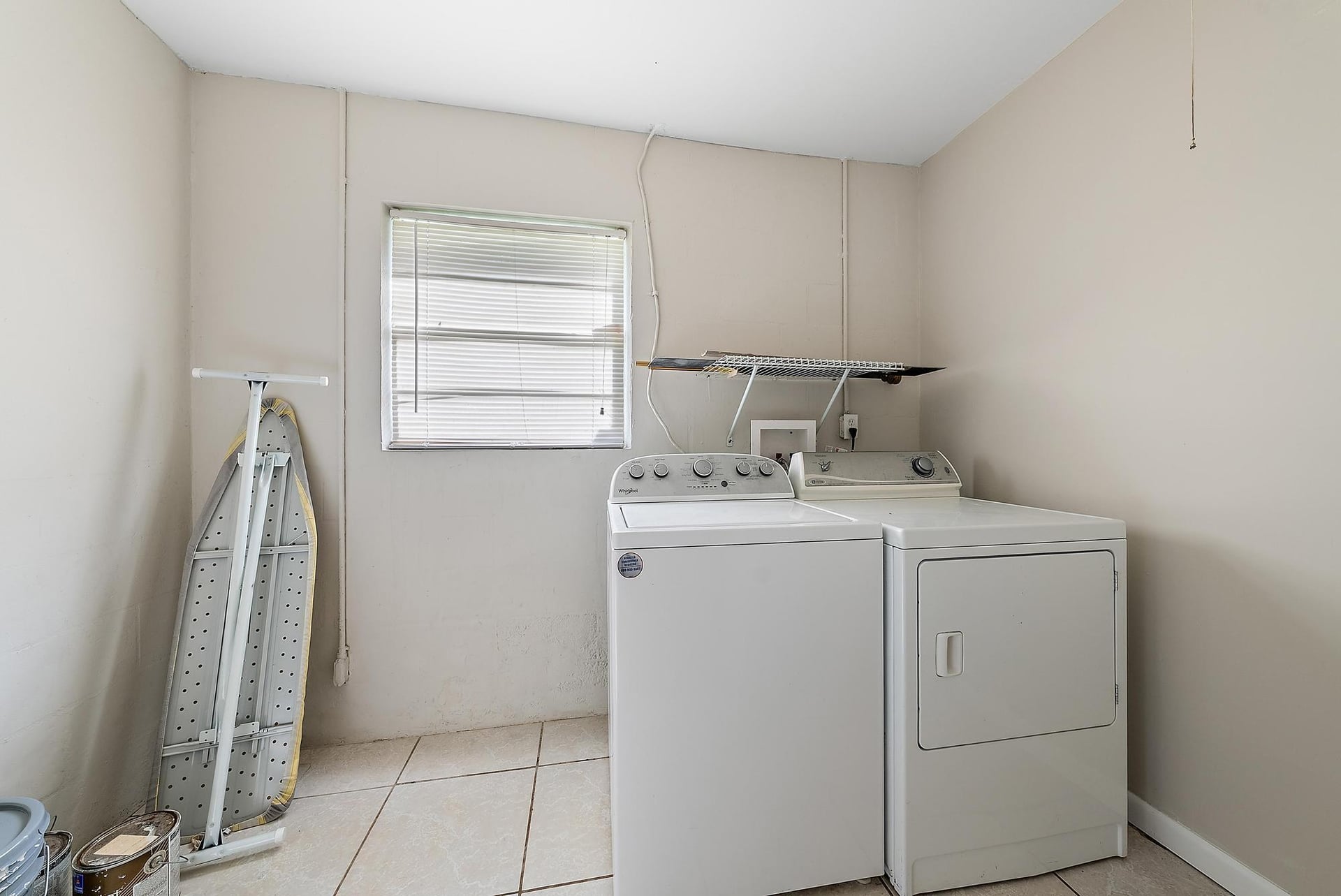 Residence photo 12