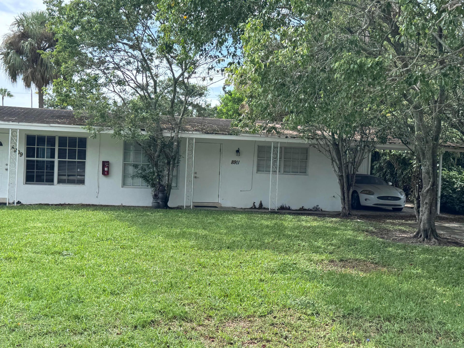 Residence photo 3