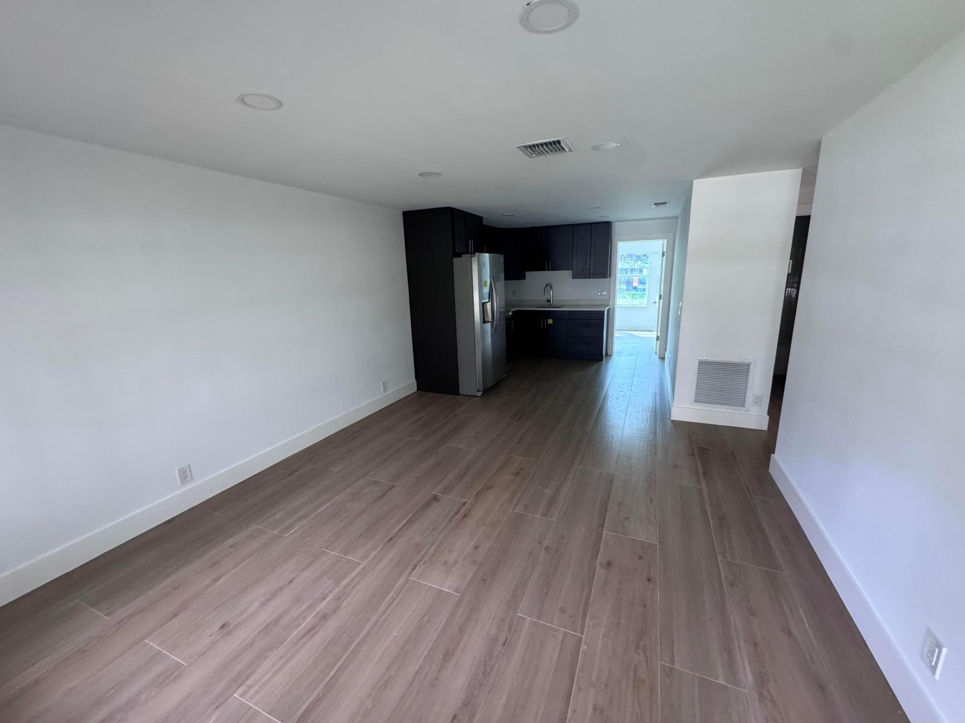 Residence photo 8