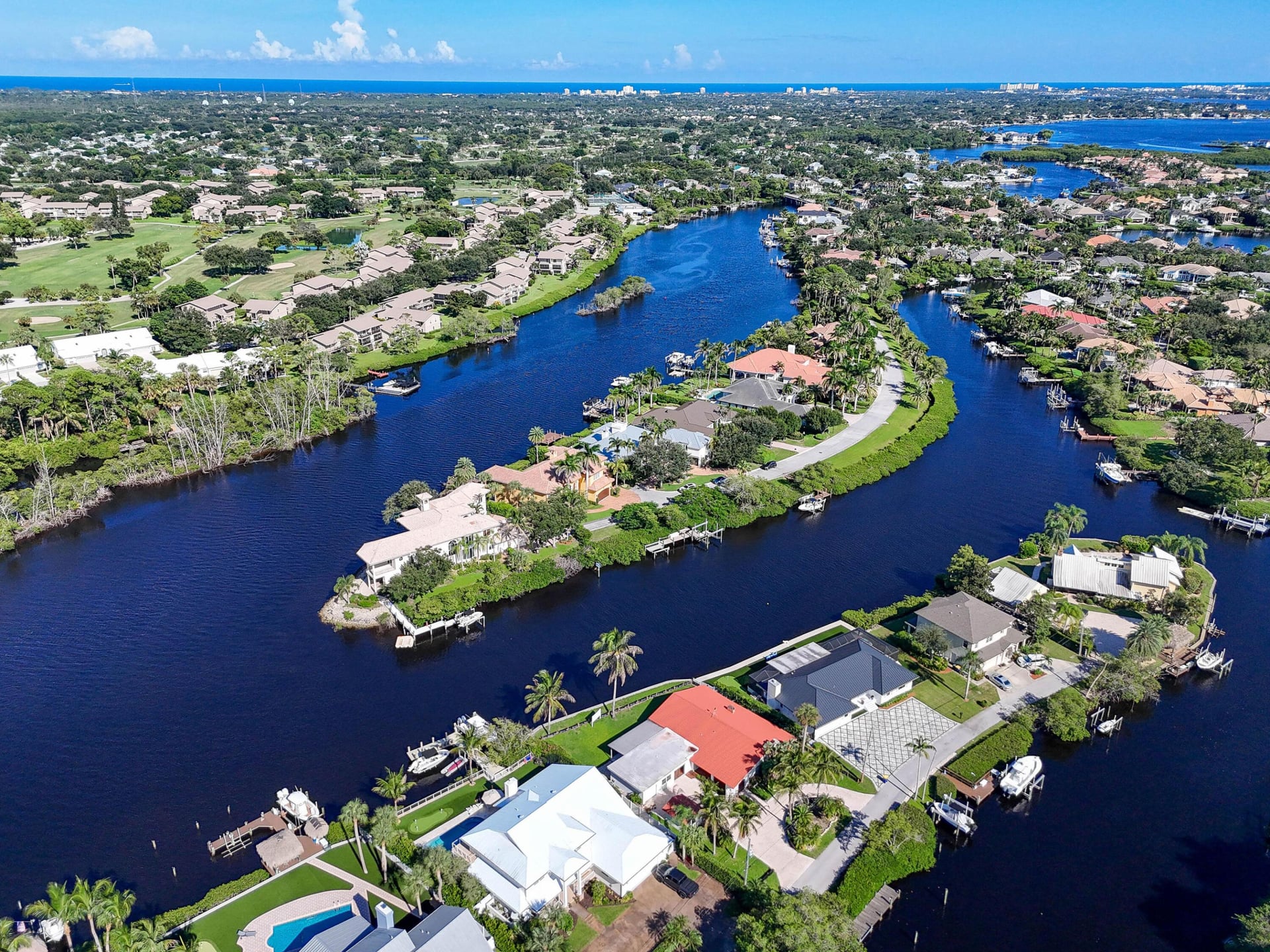 Jupiter River Estates Residence photo 17