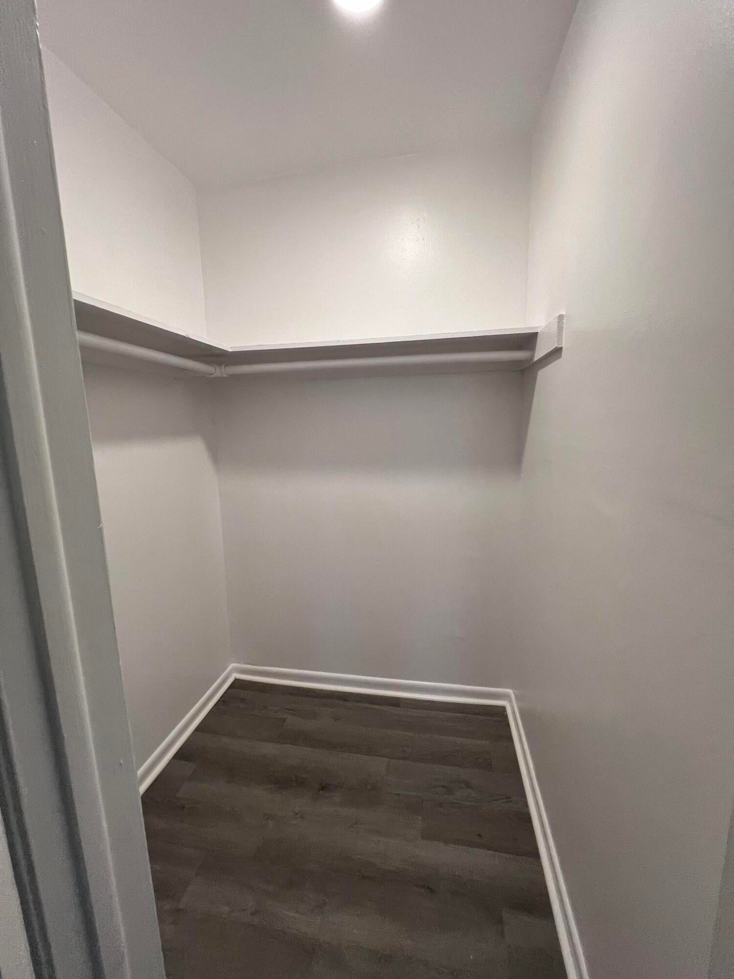 Residence photo 16