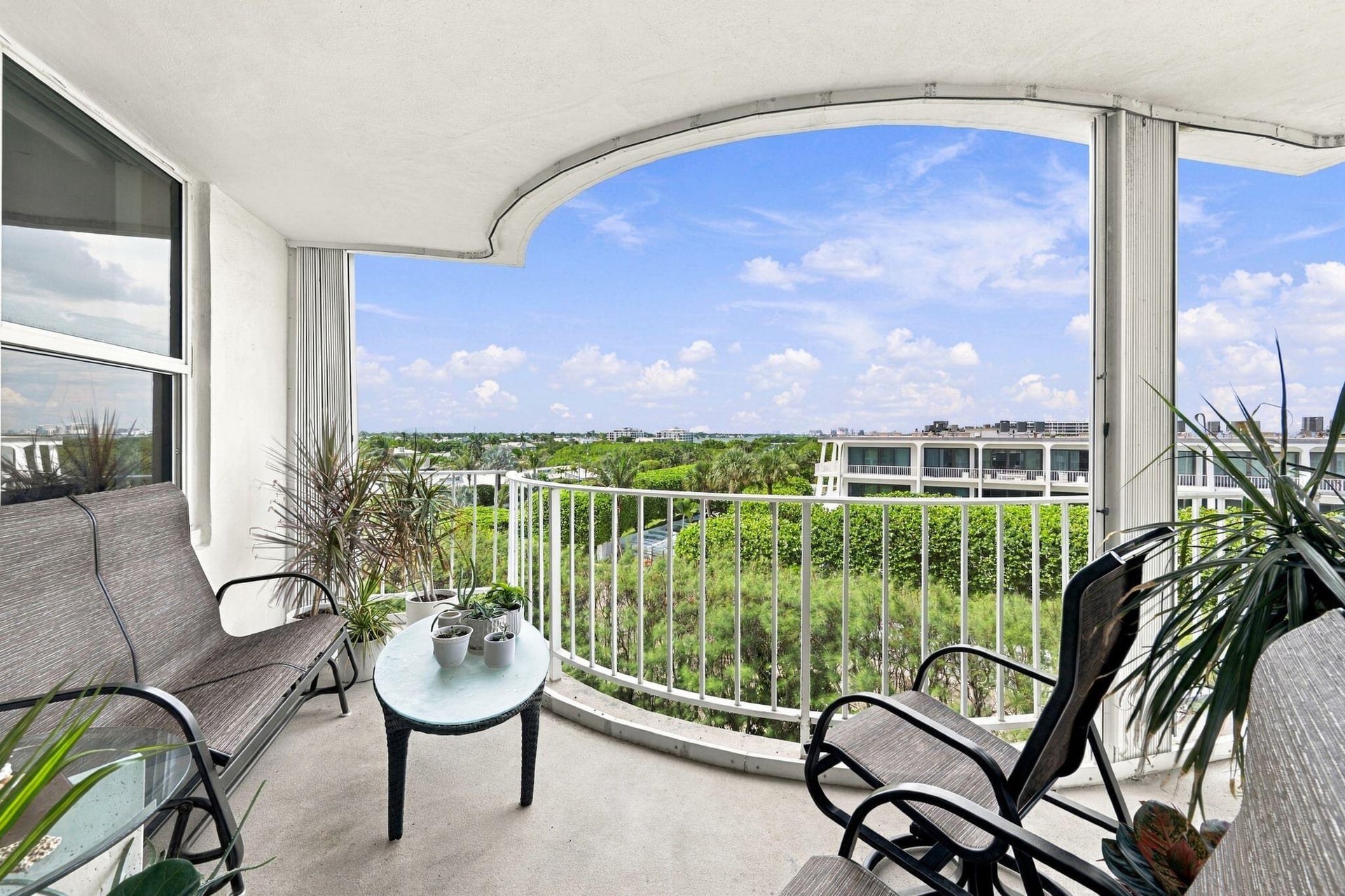 2295 S Ocean Palm Beach Unit 517 photo 9