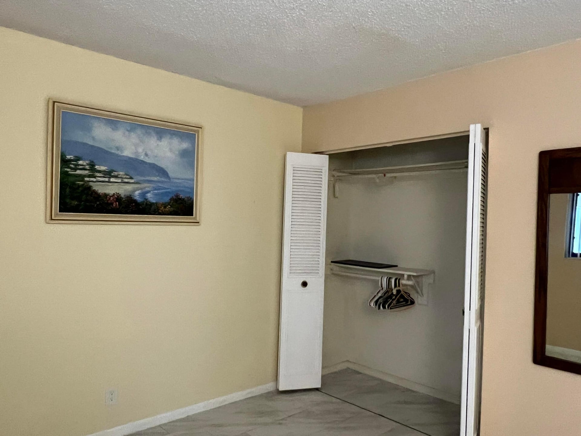 Unit 101 photo 22