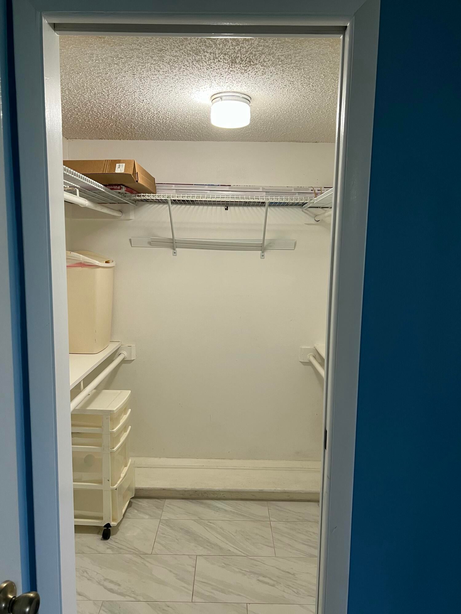 Unit 101 photo 25
