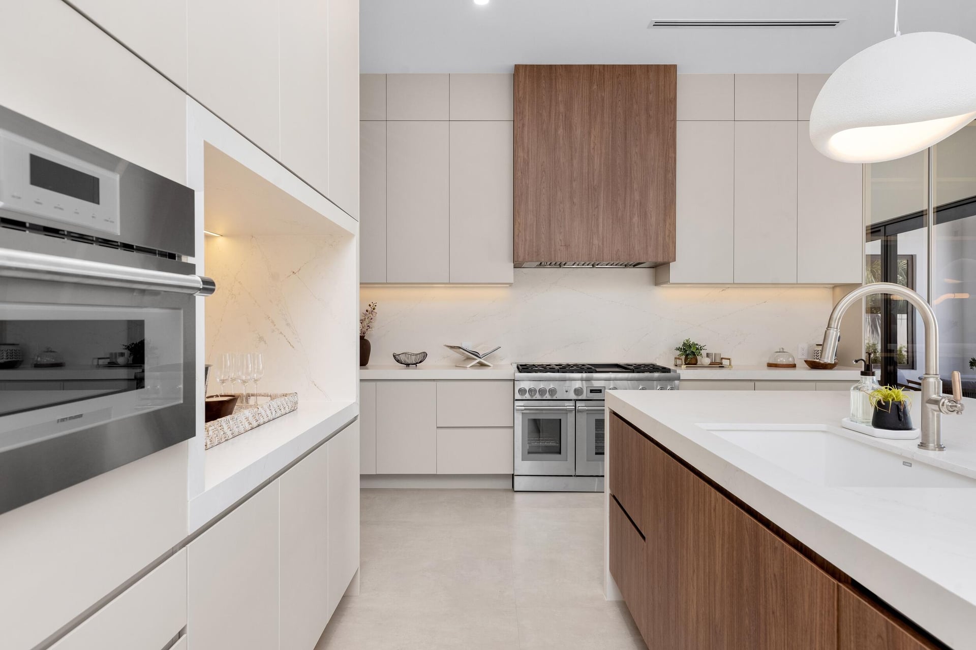Palm Trail Delray Beach Residence photo 14