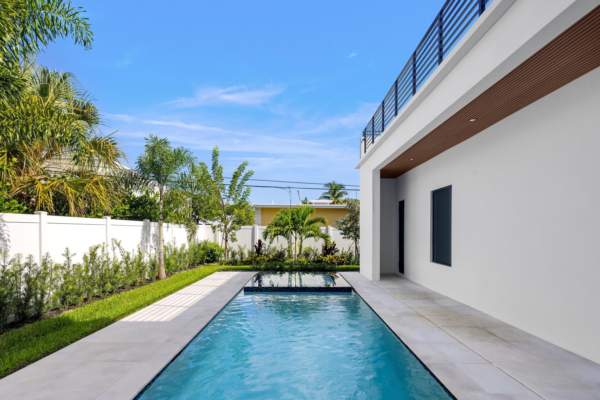 Palm Trail Delray Beach Residence photo 23