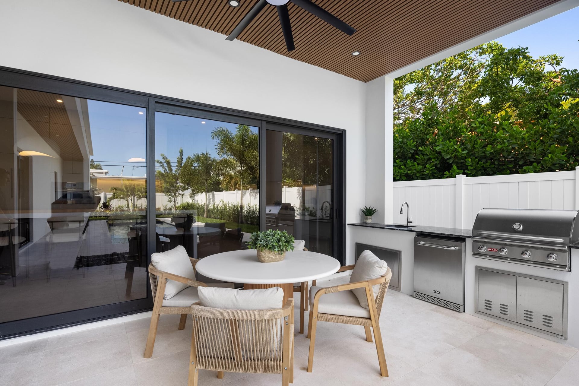 Palm Trail Delray Beach Residence photo 25