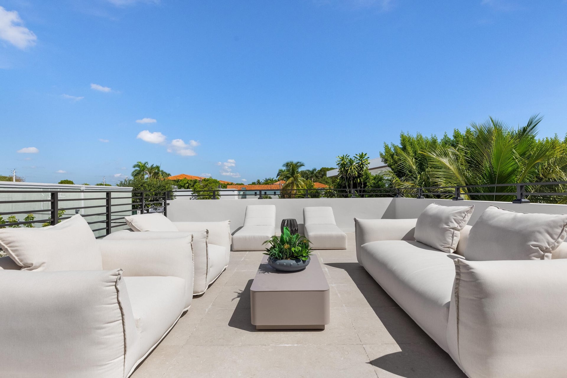 Palm Trail Delray Beach Residence photo 42