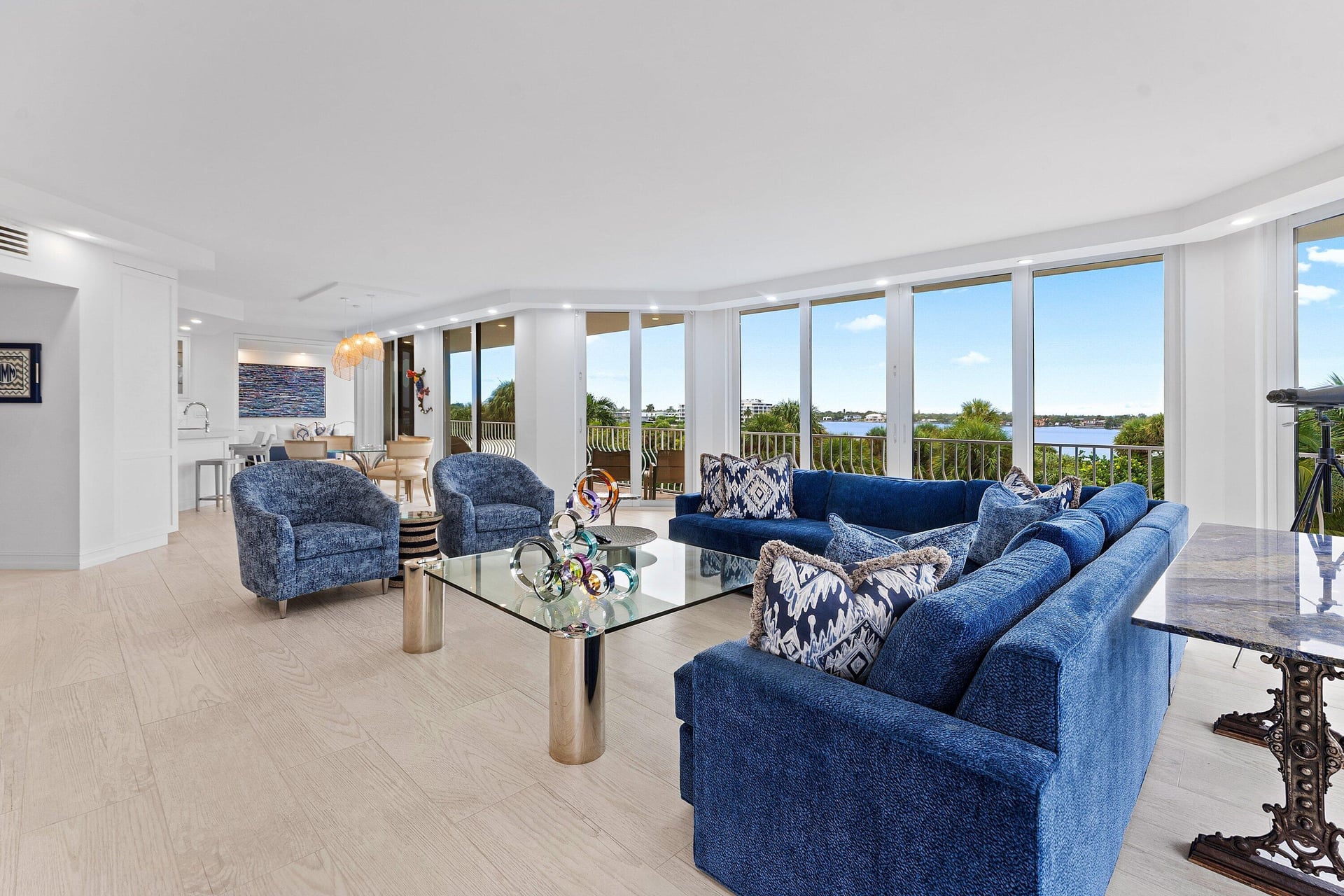 Sloan's Curve Palm Beach Unit 204S photo 13