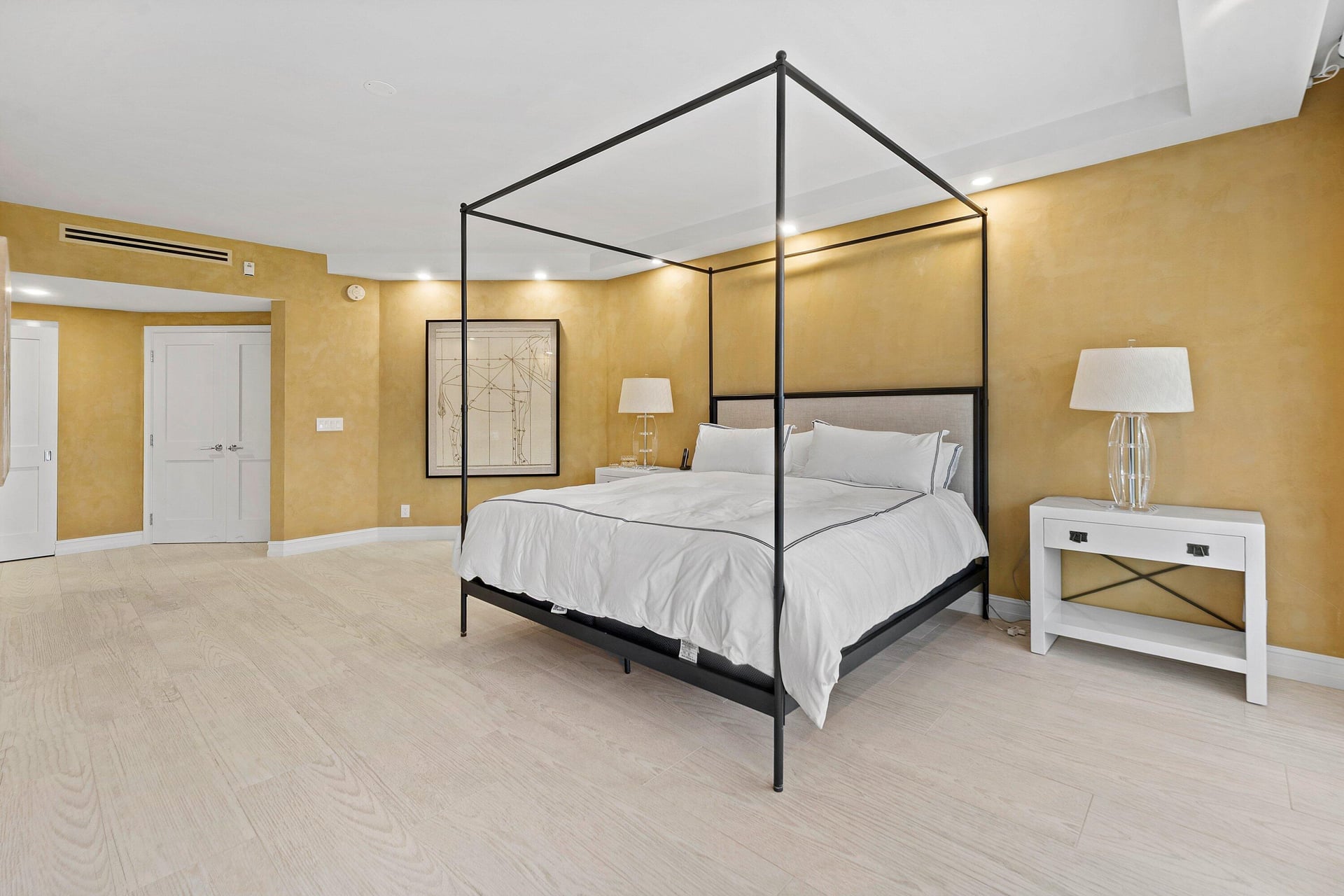 Sloan's Curve Palm Beach Unit 204S photo 21