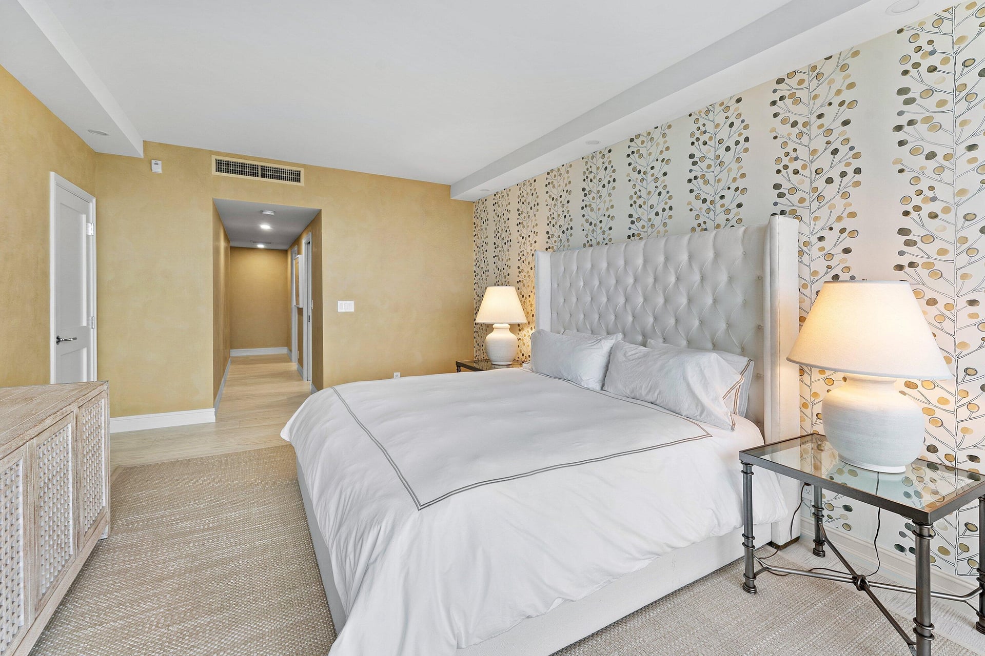 Sloan's Curve Palm Beach Unit 204S photo 29