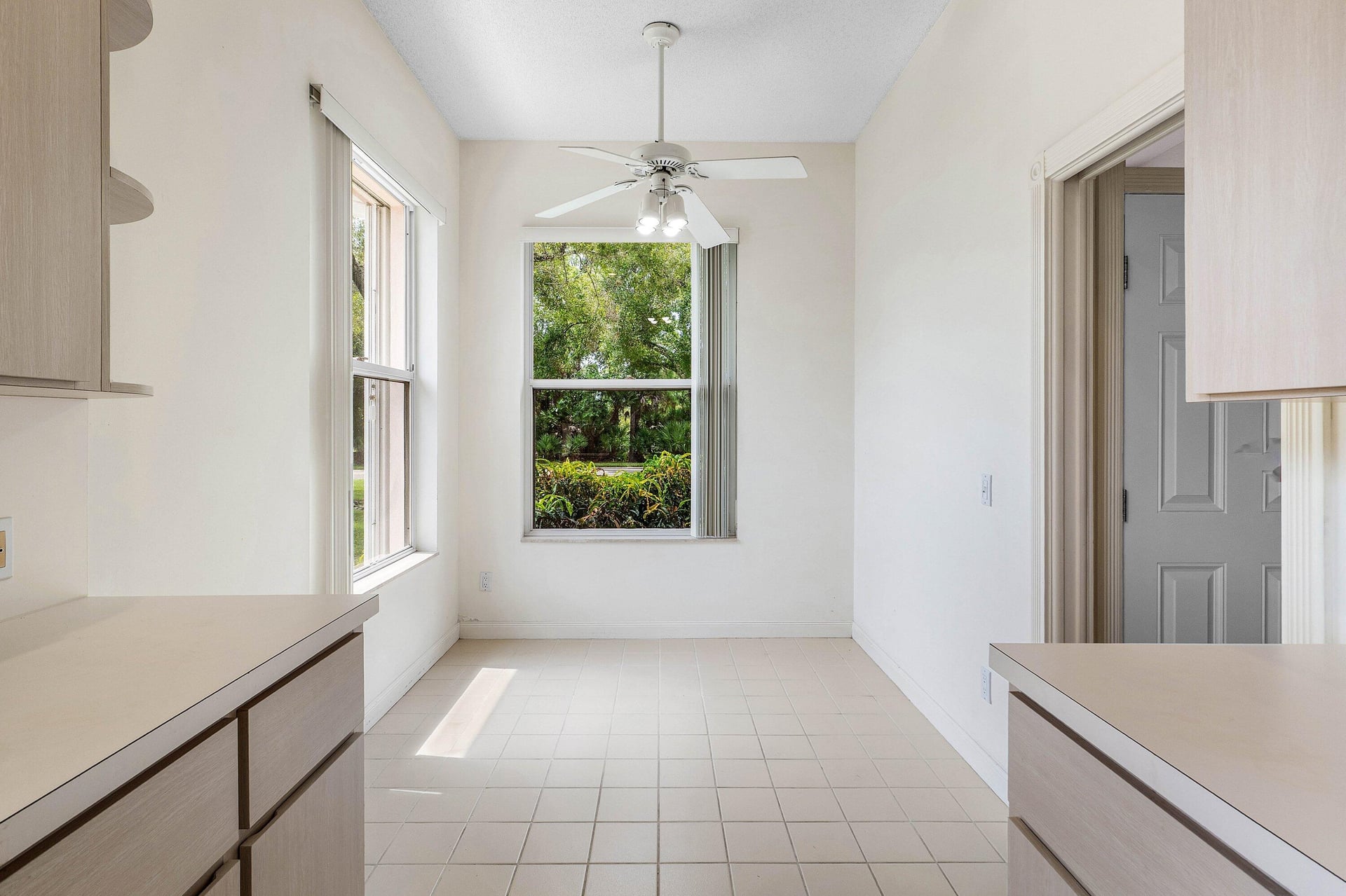 Residence photo 17