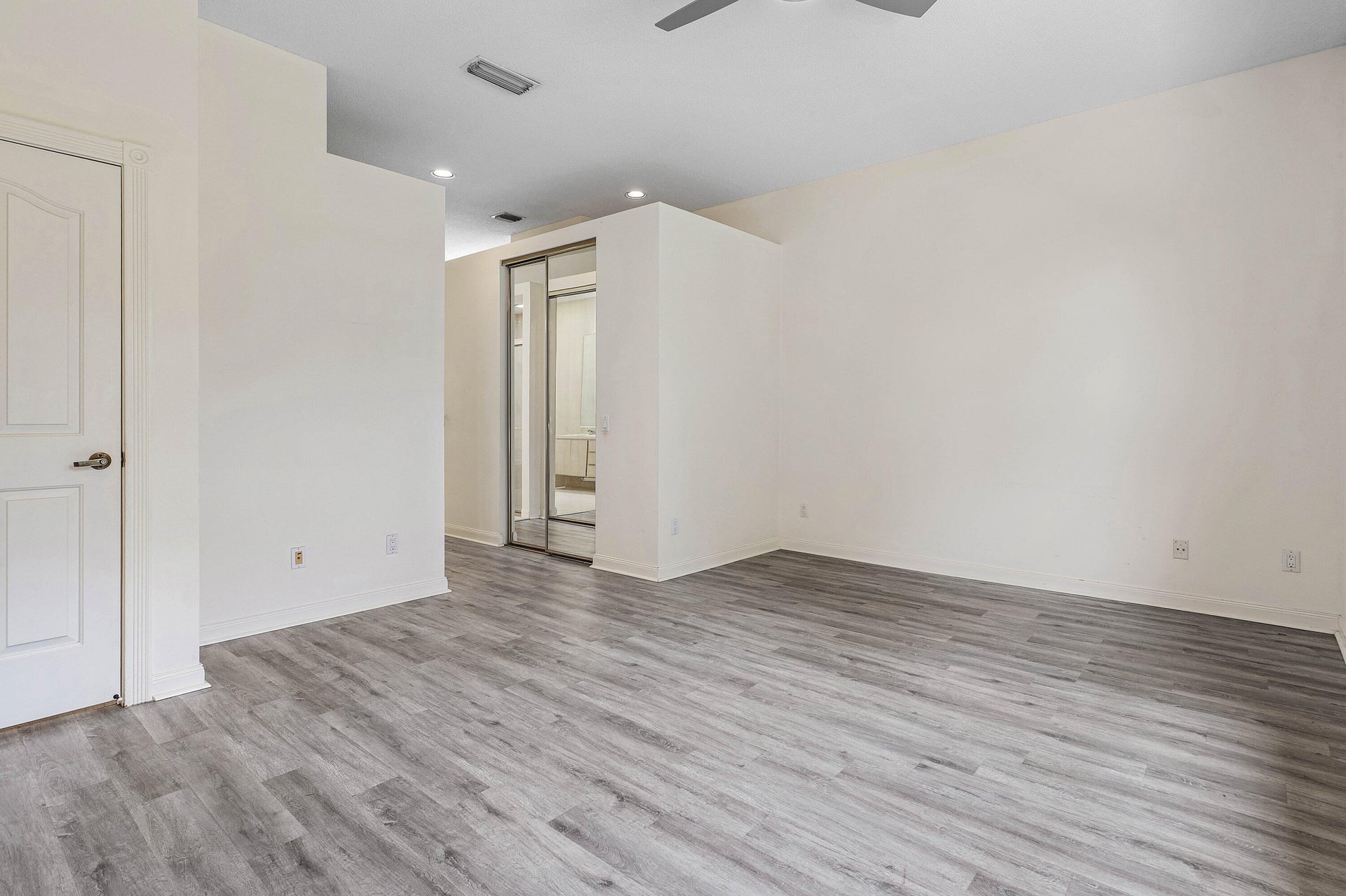 Residence photo 23