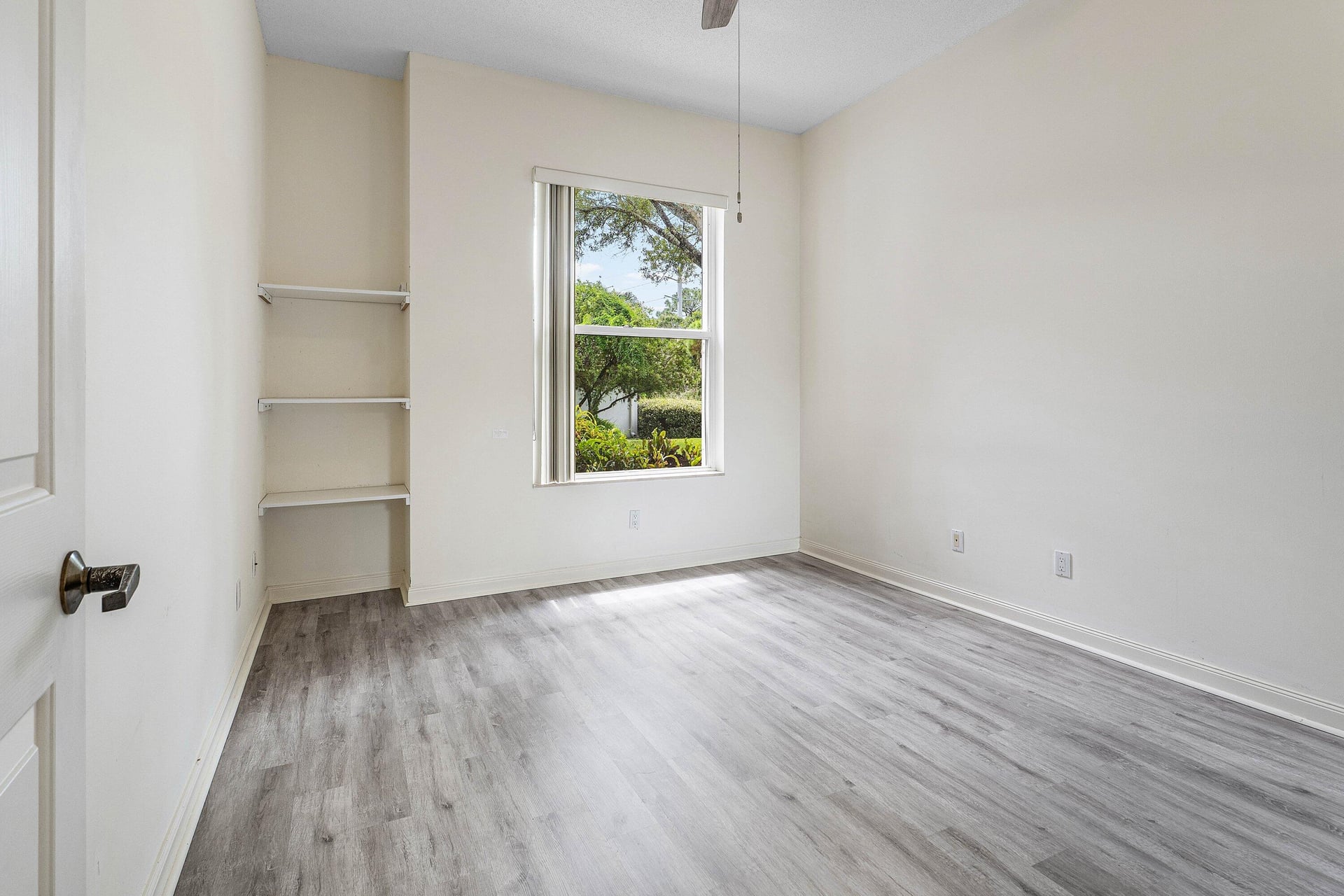 Residence photo 29