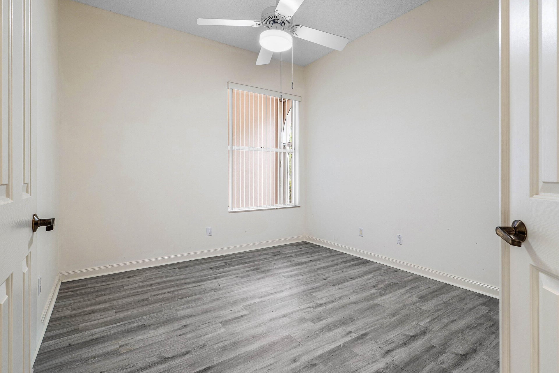Residence photo 31