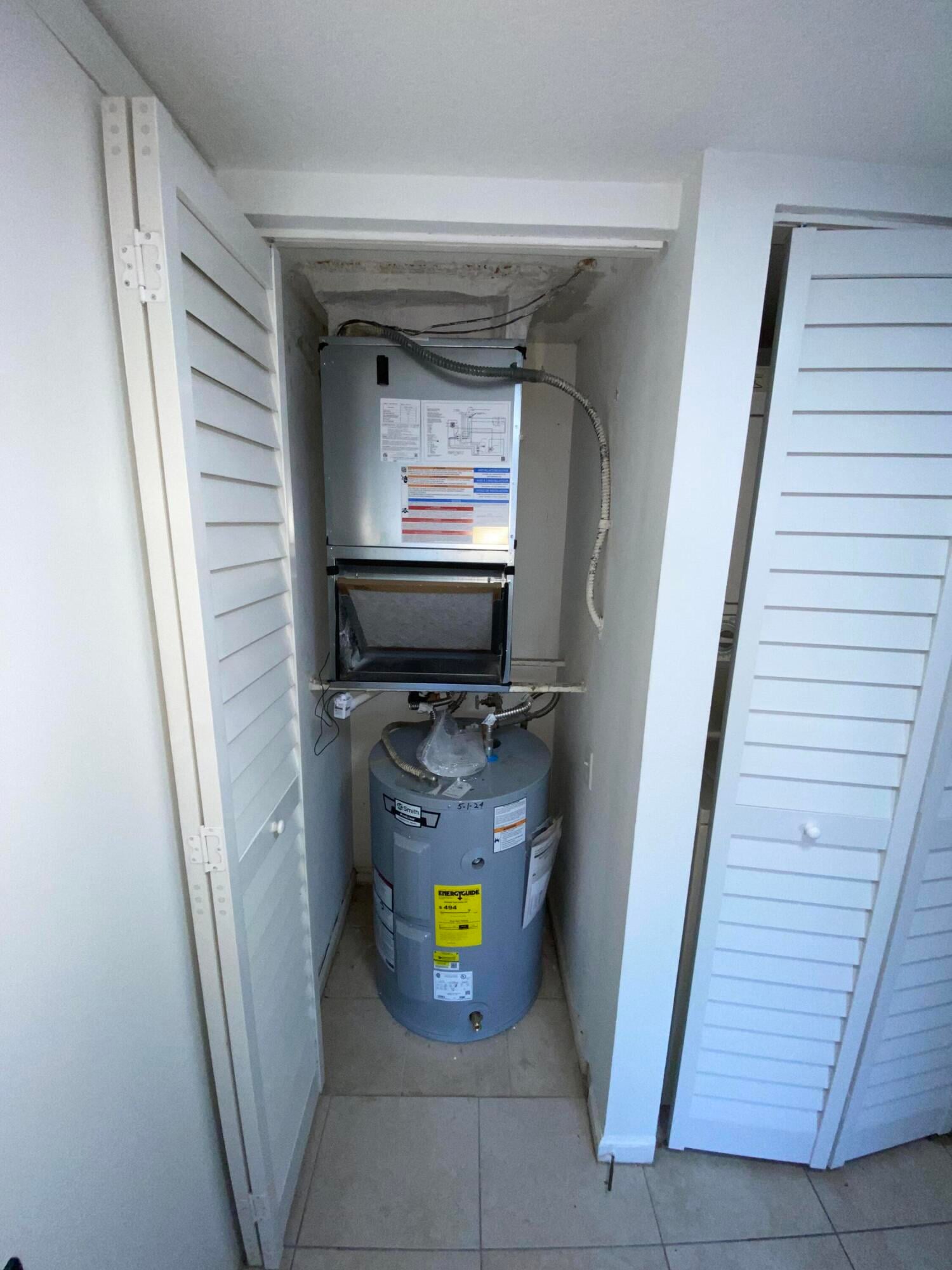 Unit 106 photo 20