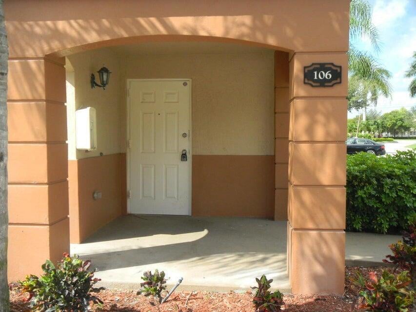 Unit 106 photo 23