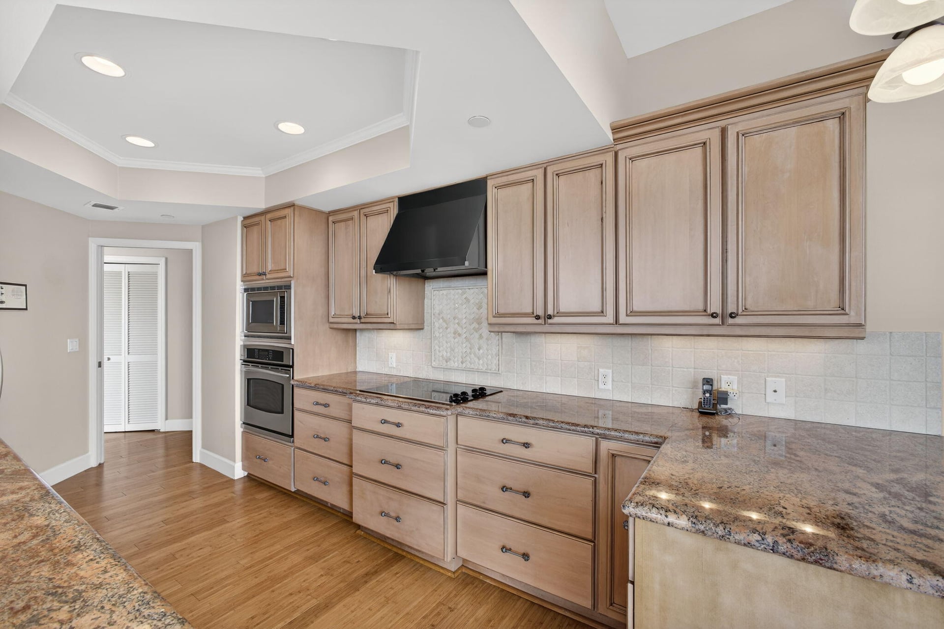 Jonathan's Landing Jupiter FL Unit 1304 photo 9