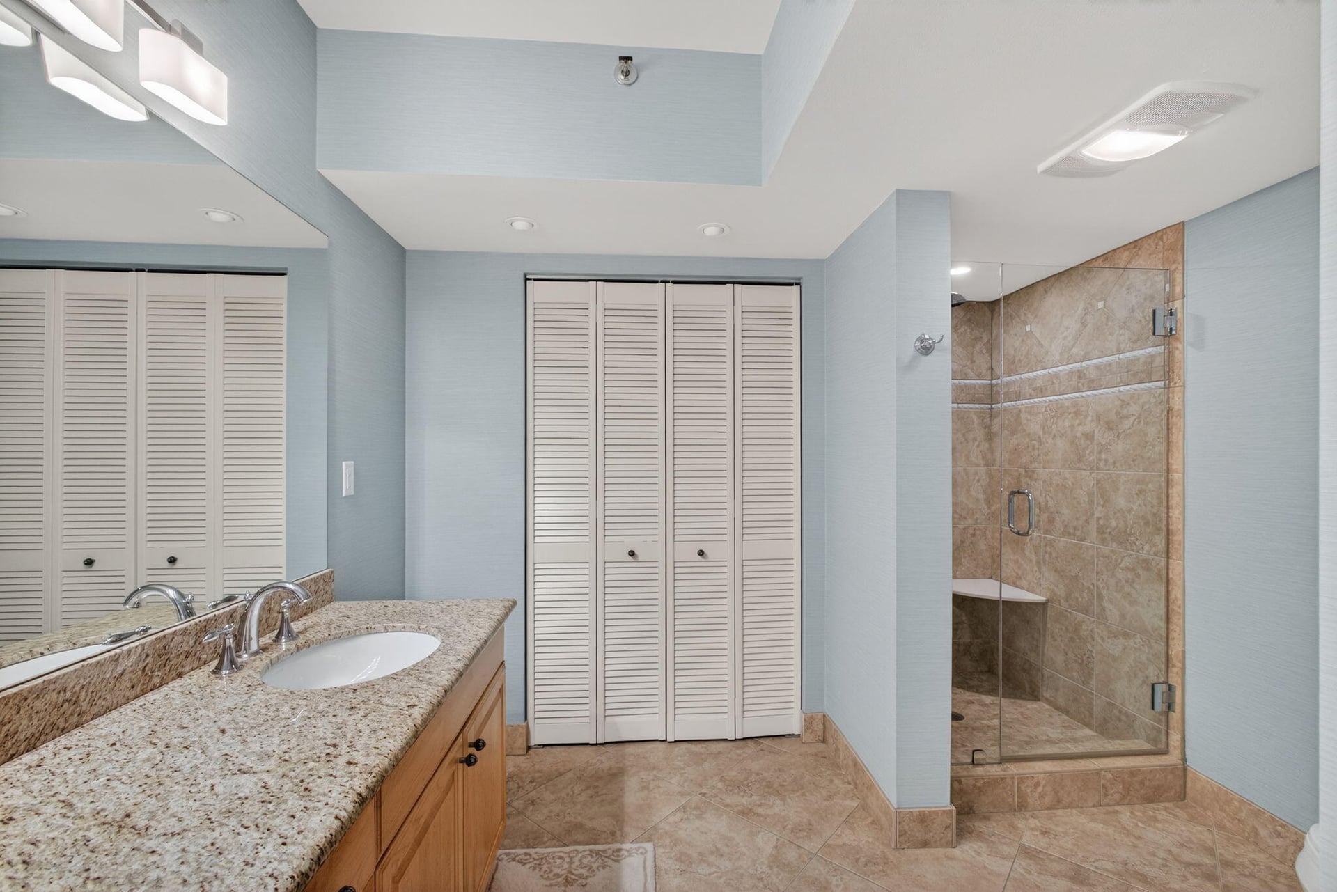 Jonathan's Landing Jupiter FL Unit 1304 photo 18