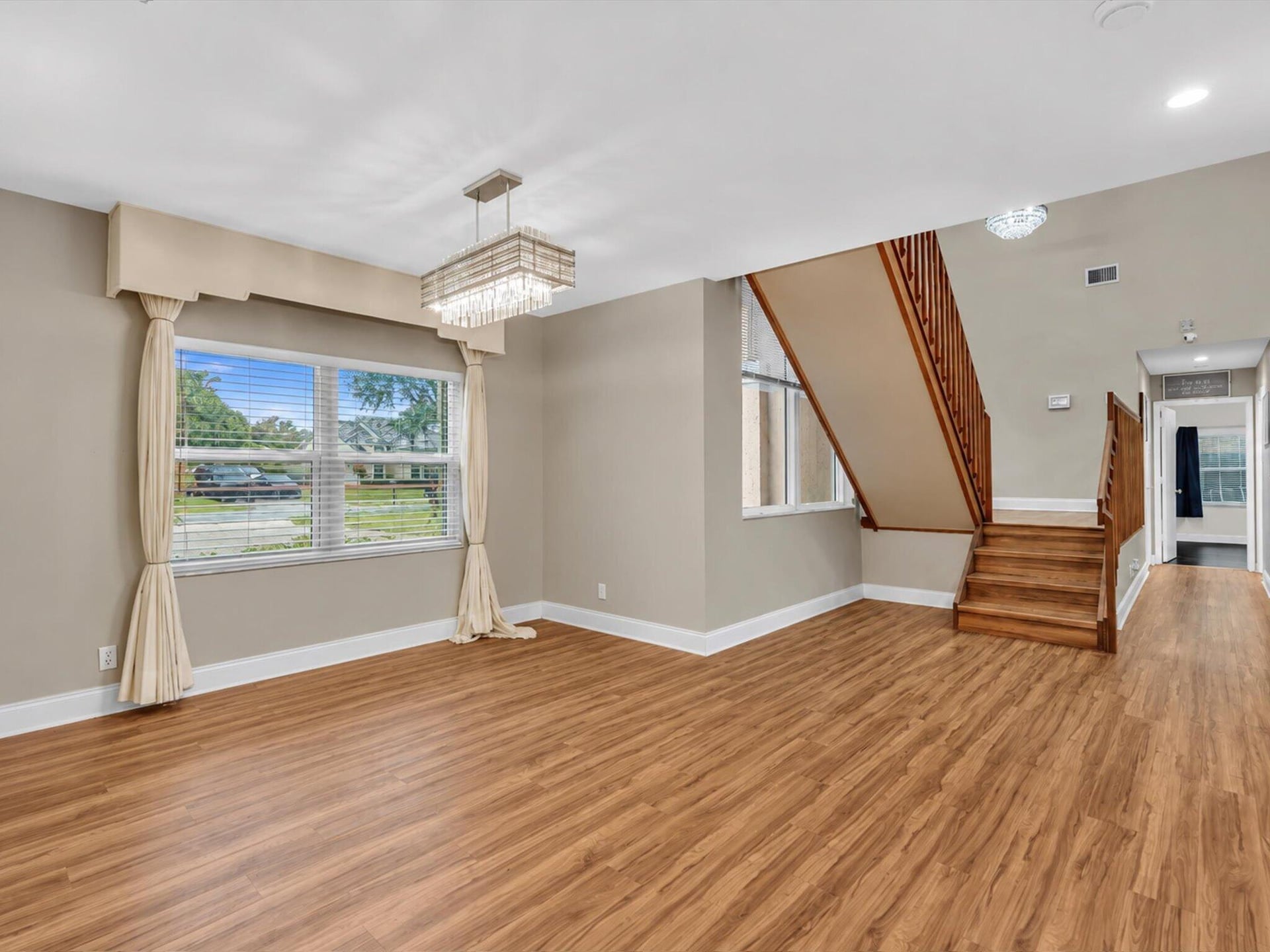 Residence photo 38
