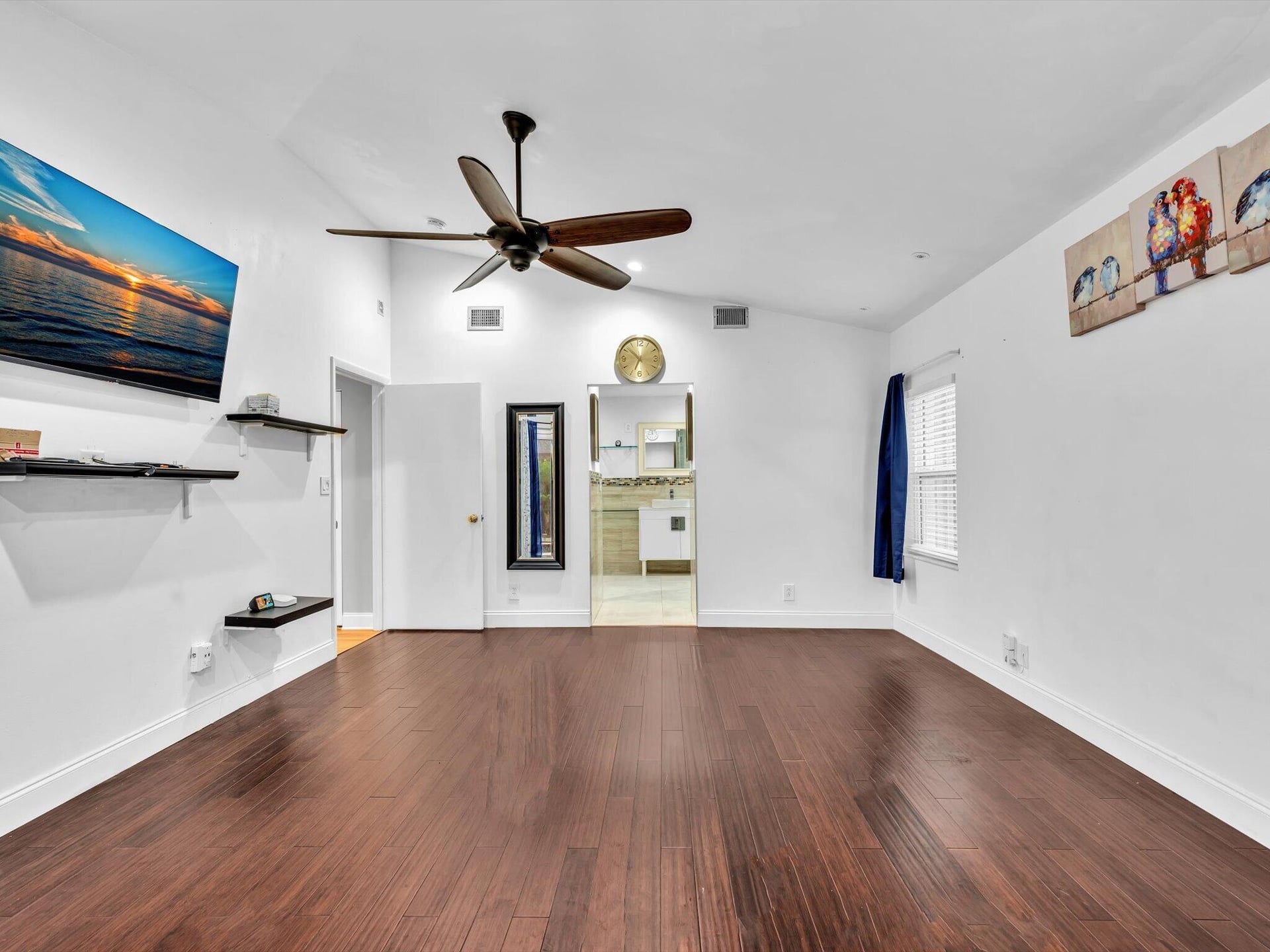 Residence photo 67