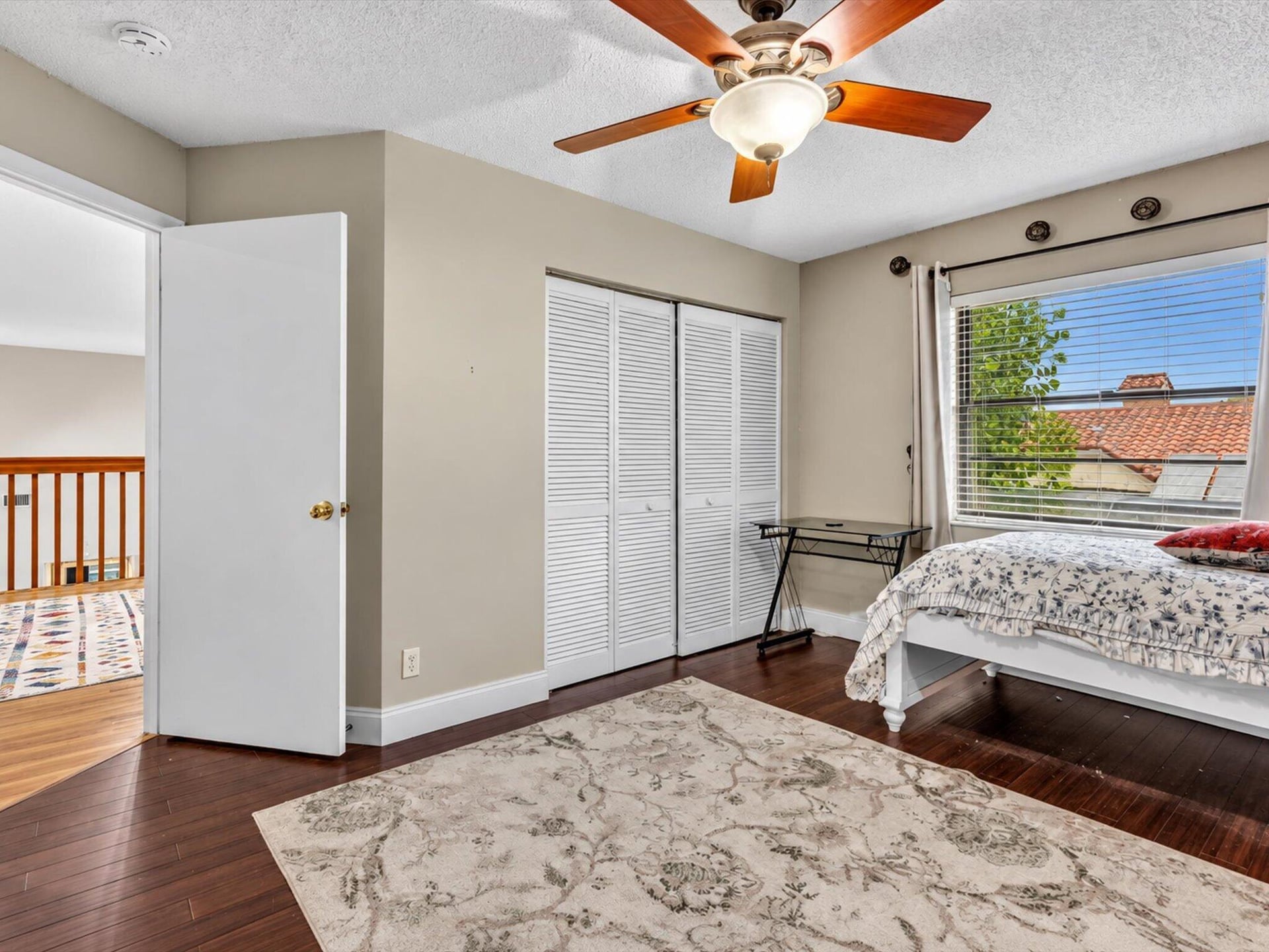Residence photo 85