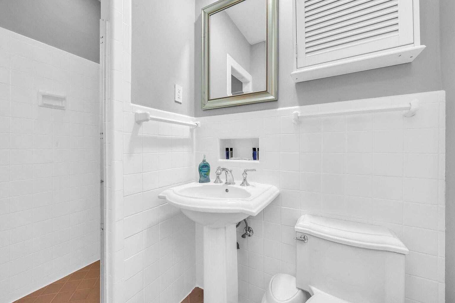 SoSo West Palm Beach Residence photo 18