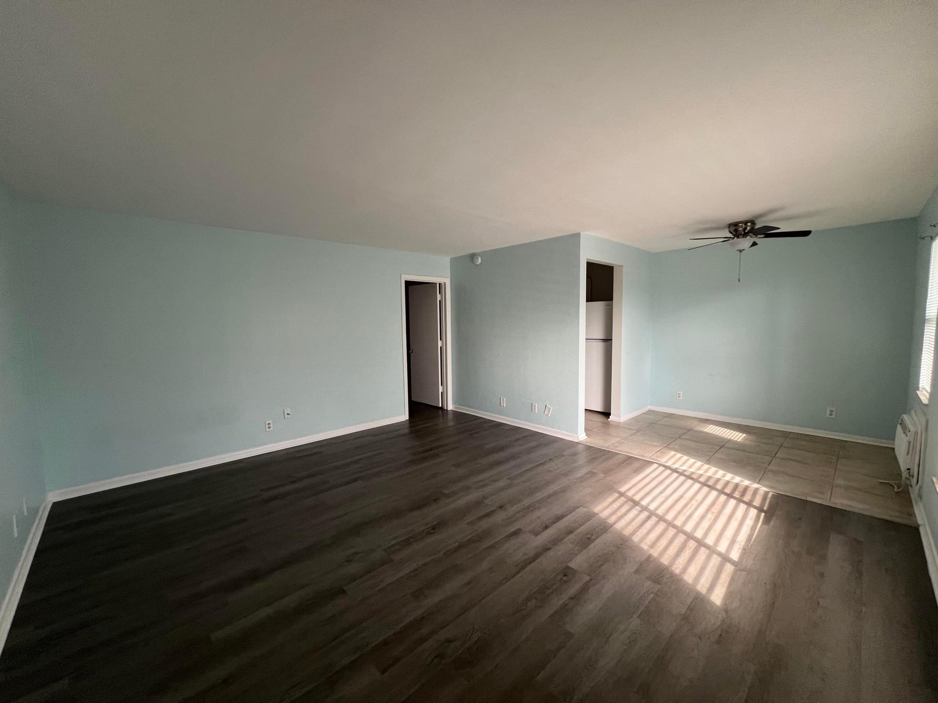 Unit B4 photo 2