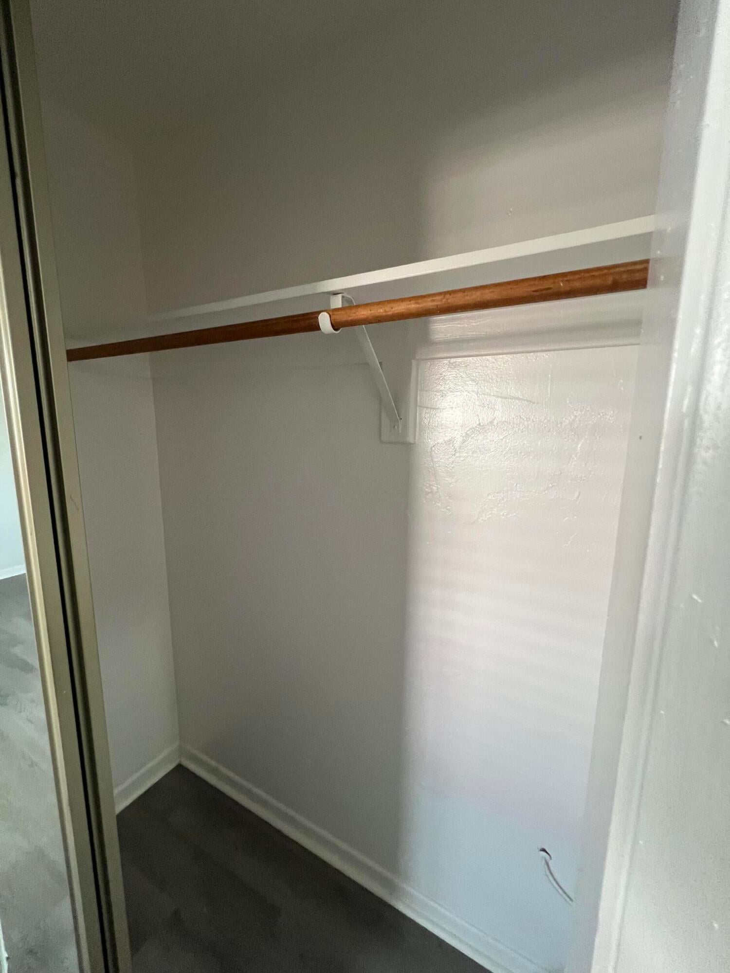 Unit B4 photo 17