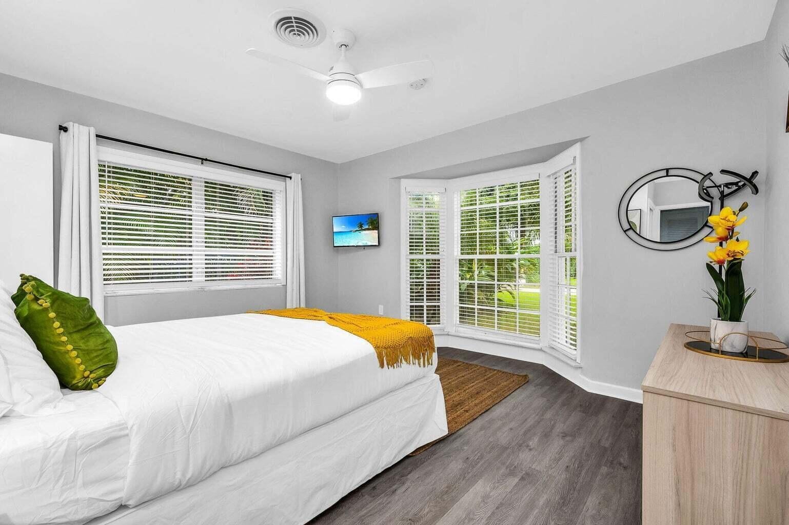 SoSo West Palm Beach Residence photo 16