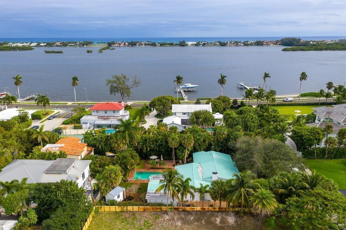 SoSo West Palm Beach Residence photo 26