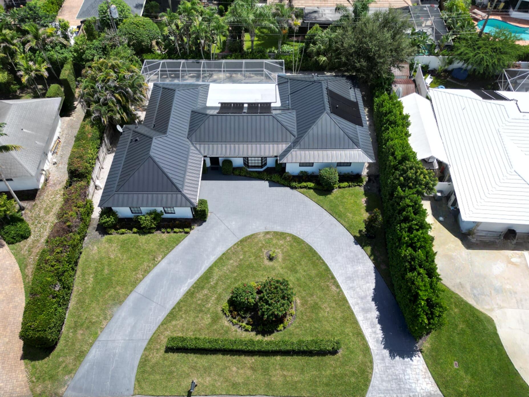 Residence photo 3